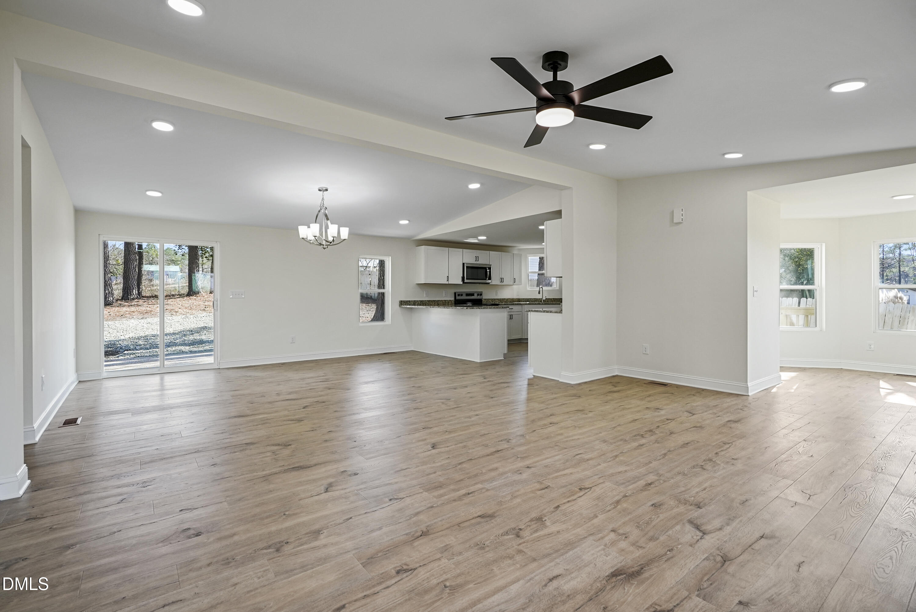22176 Nc-24 Property Photo 22