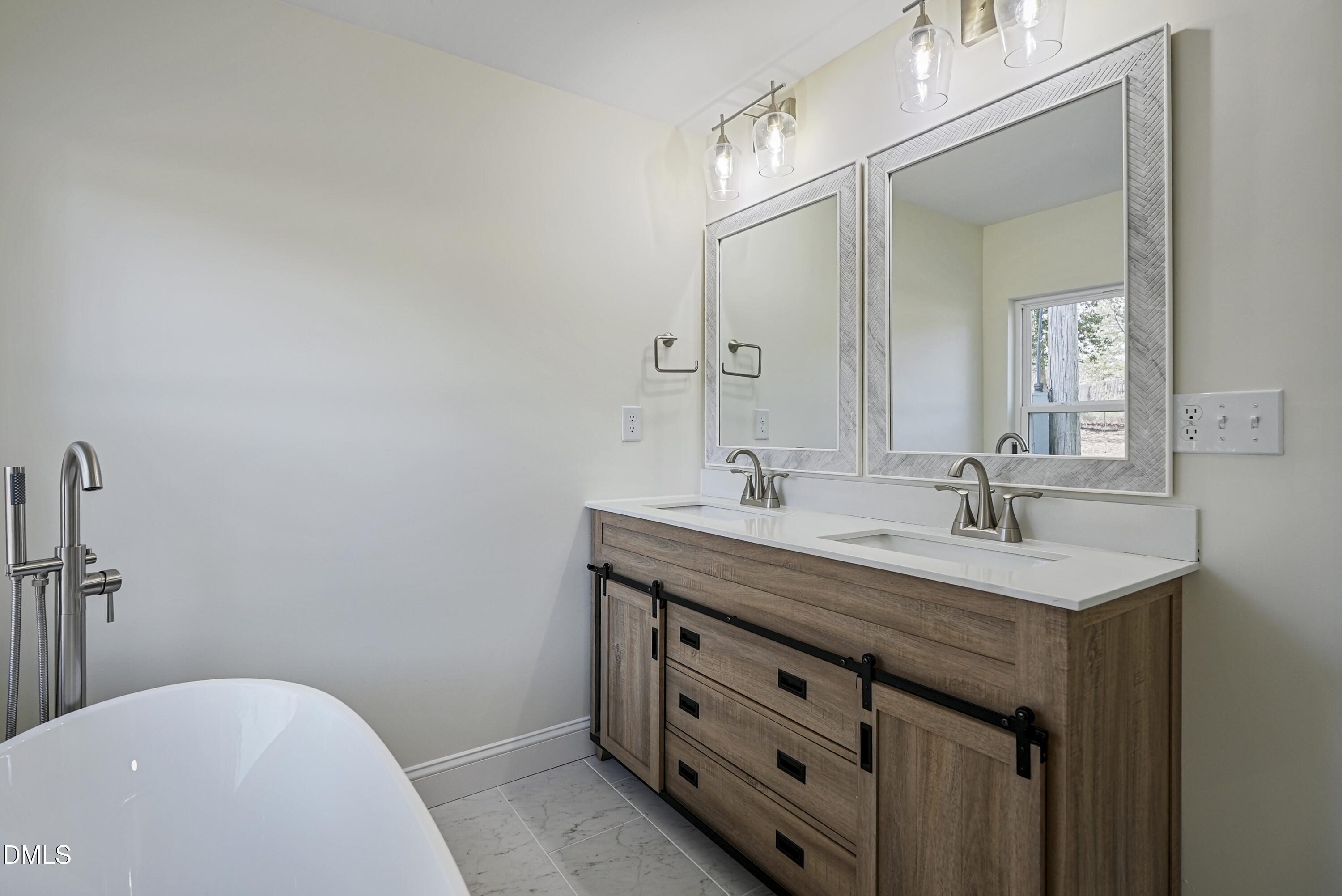 22176 Nc-24 Property Photo 32