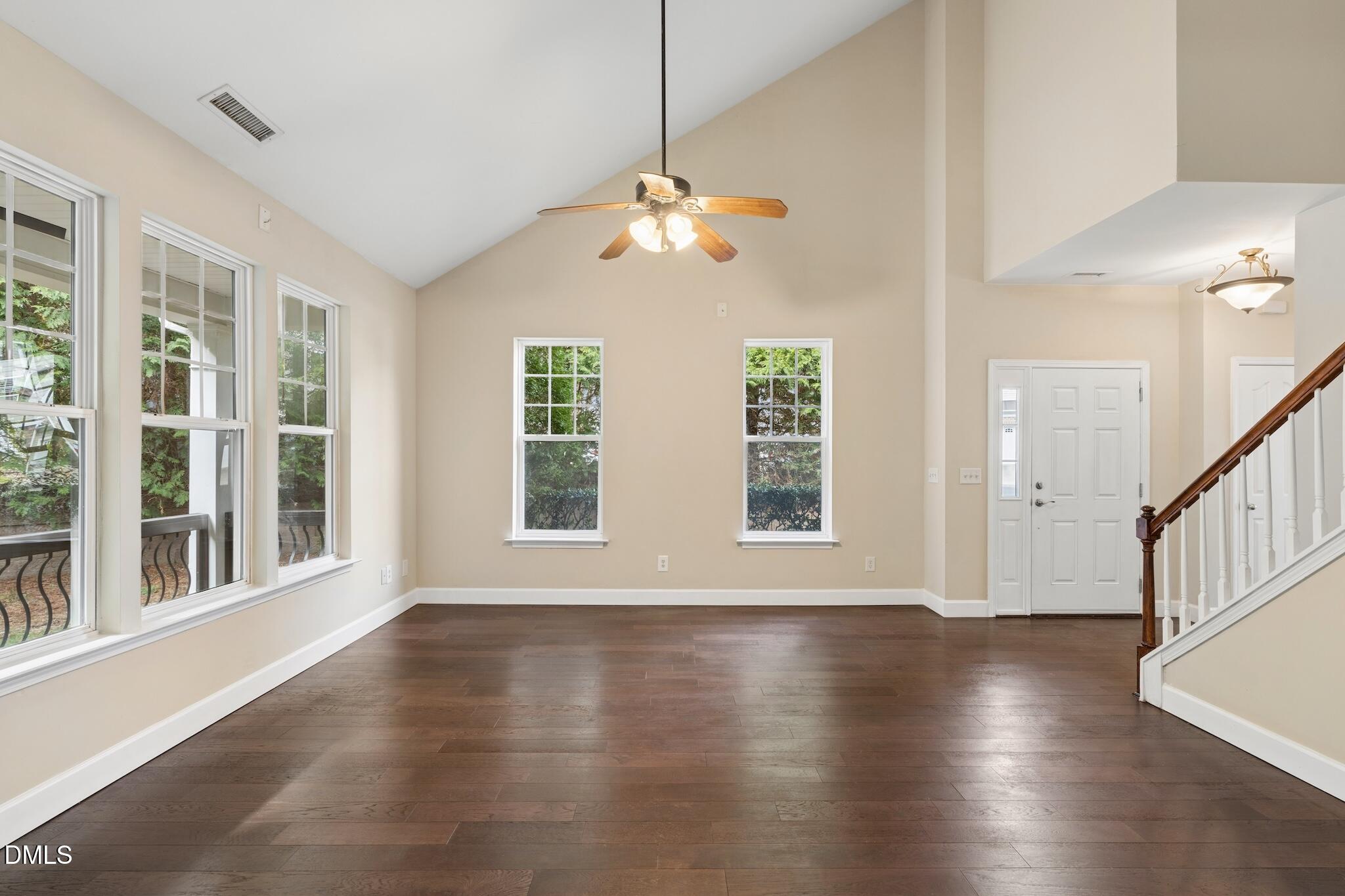 613 Abbey Hall Way Property Photo 5