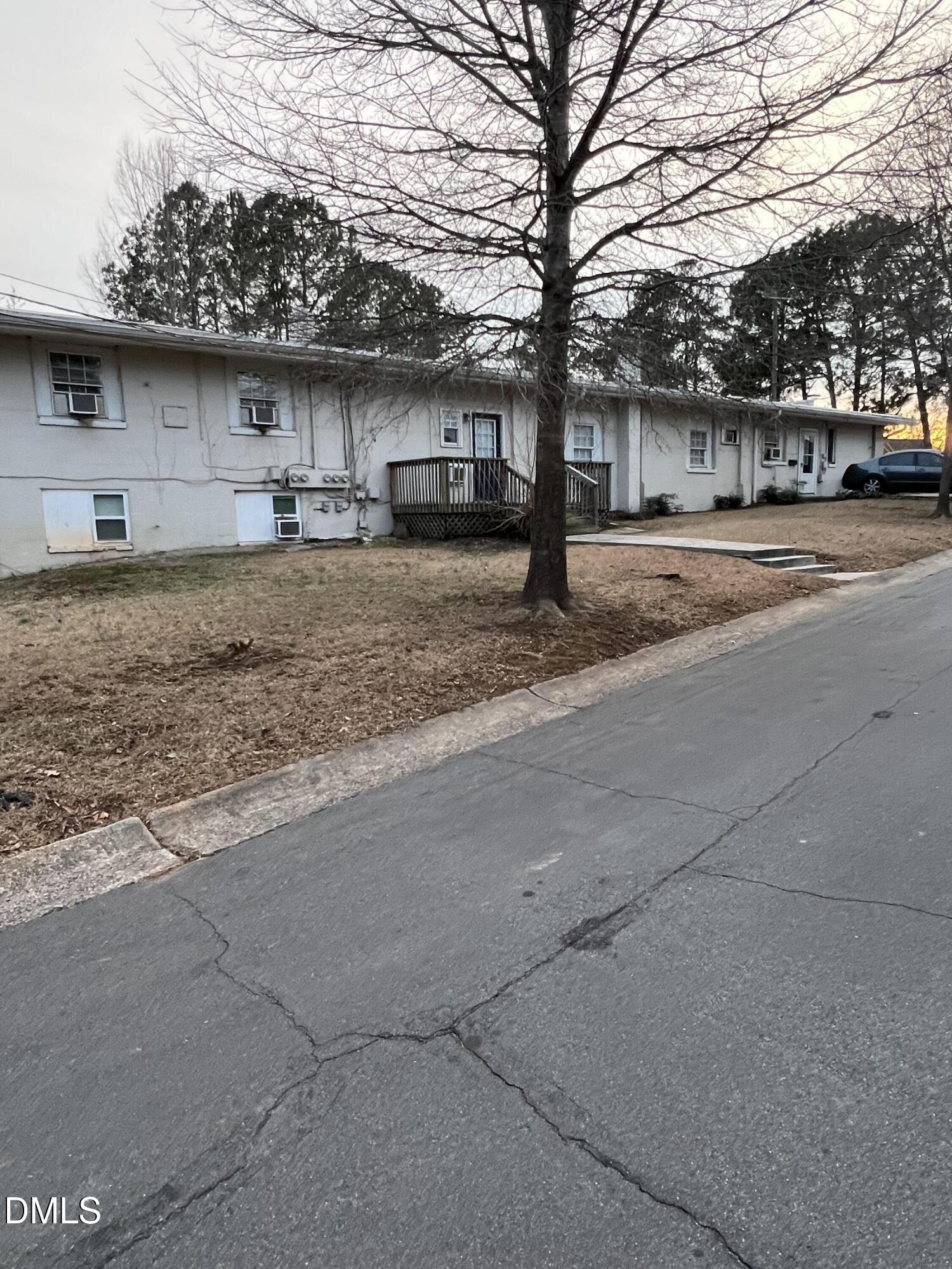 613 Bellhaven Street Property Photo 1