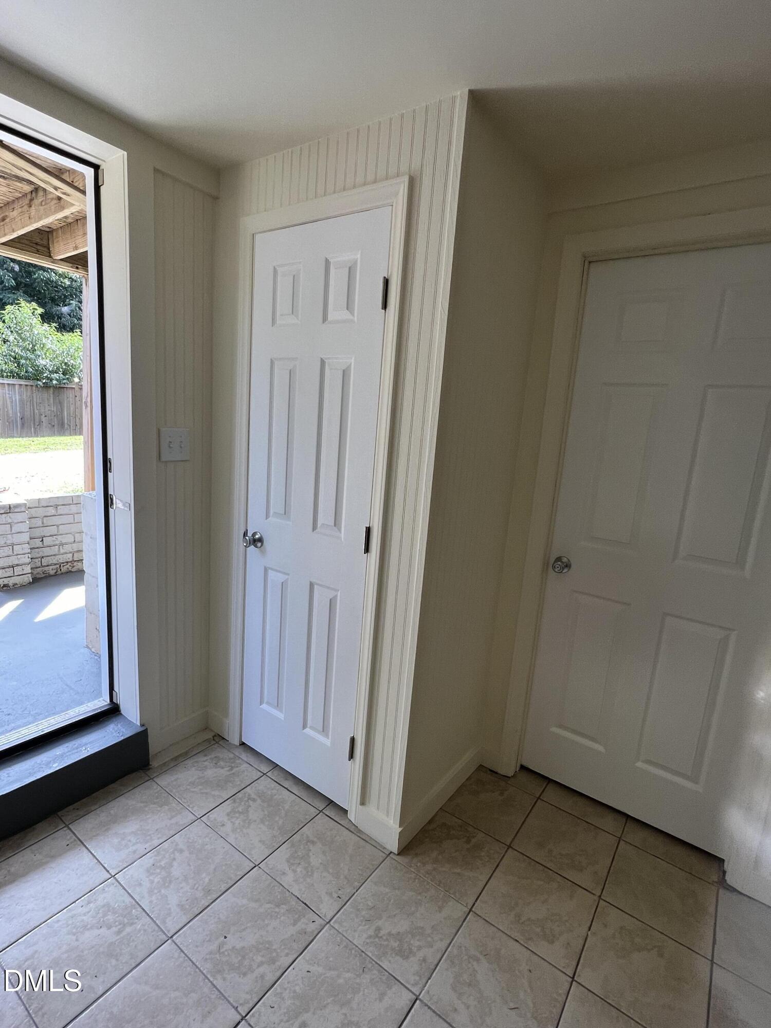 613 Bellhaven Street Property Photo 15