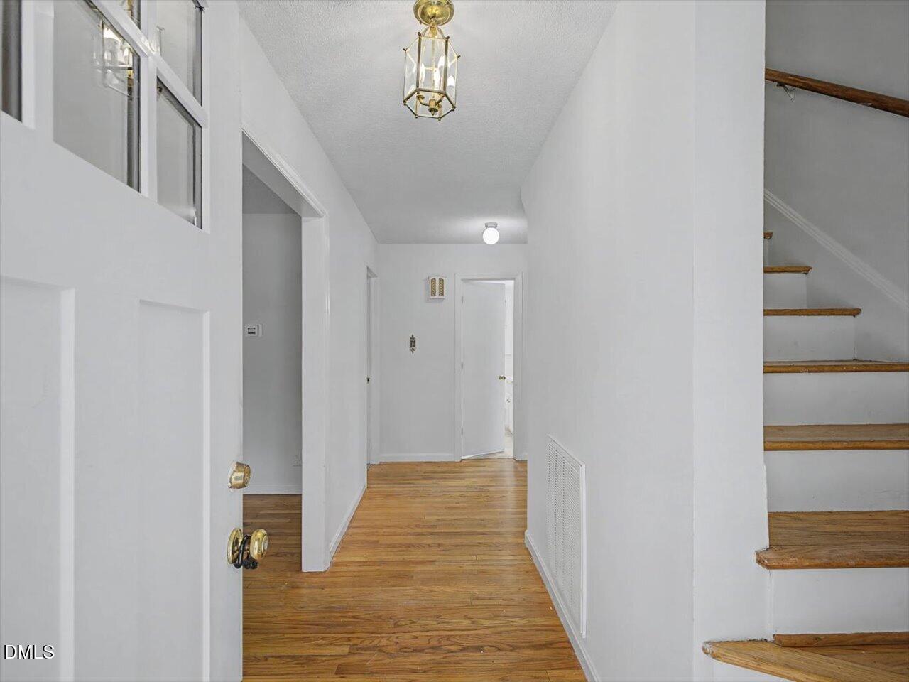 103 Yorktown Drive Property Photo 6