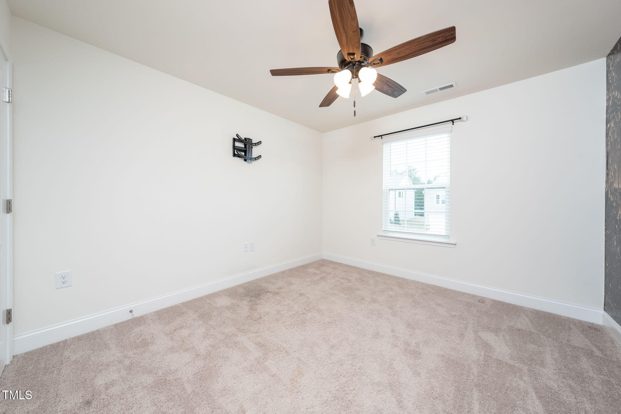167 Creekhaven Drive Property Photo 18