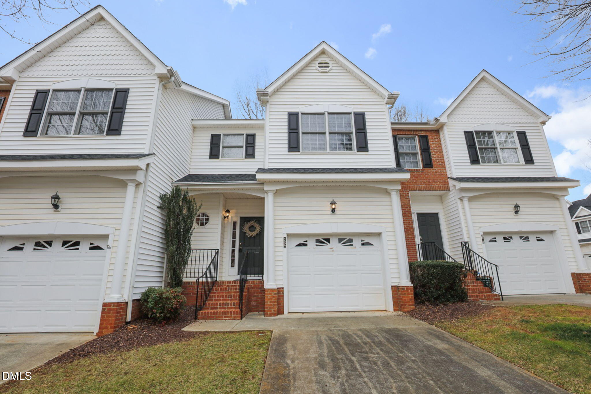 4609 Asterwood Drive Property Photo 1