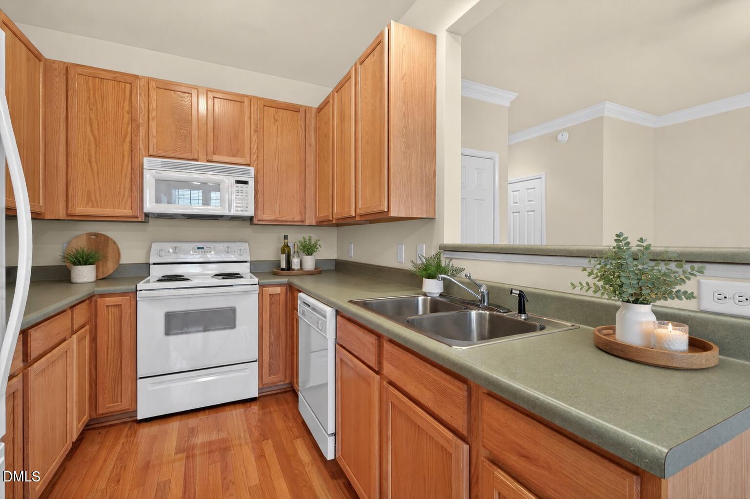 4609 Asterwood Drive Property Photo 13