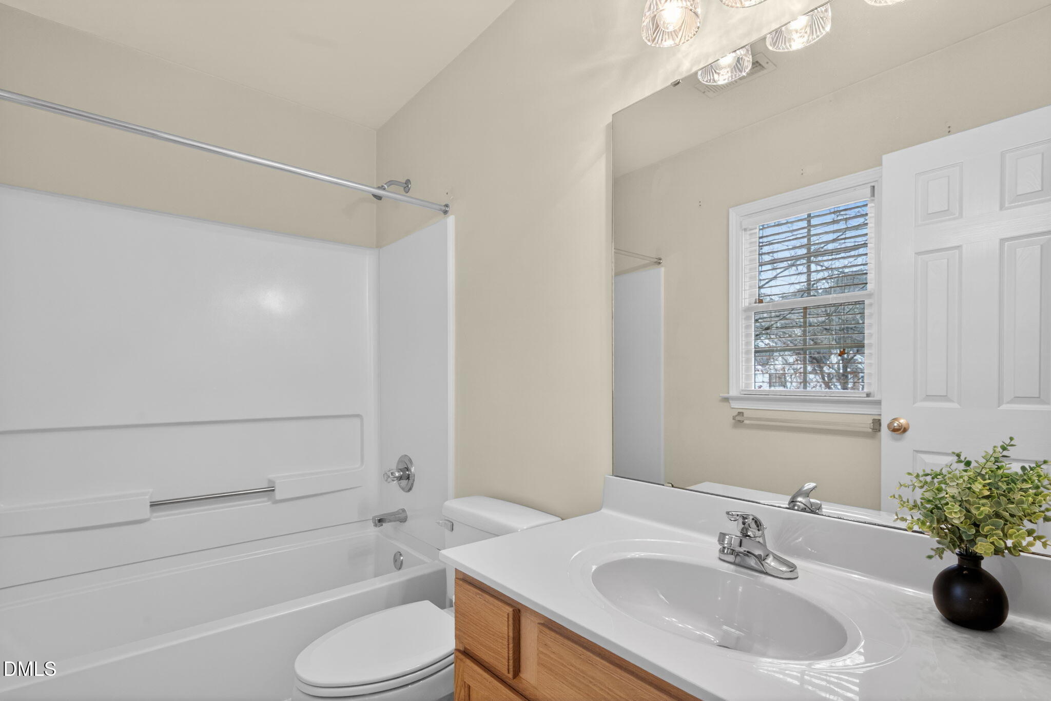 4609 Asterwood Drive Property Photo 27