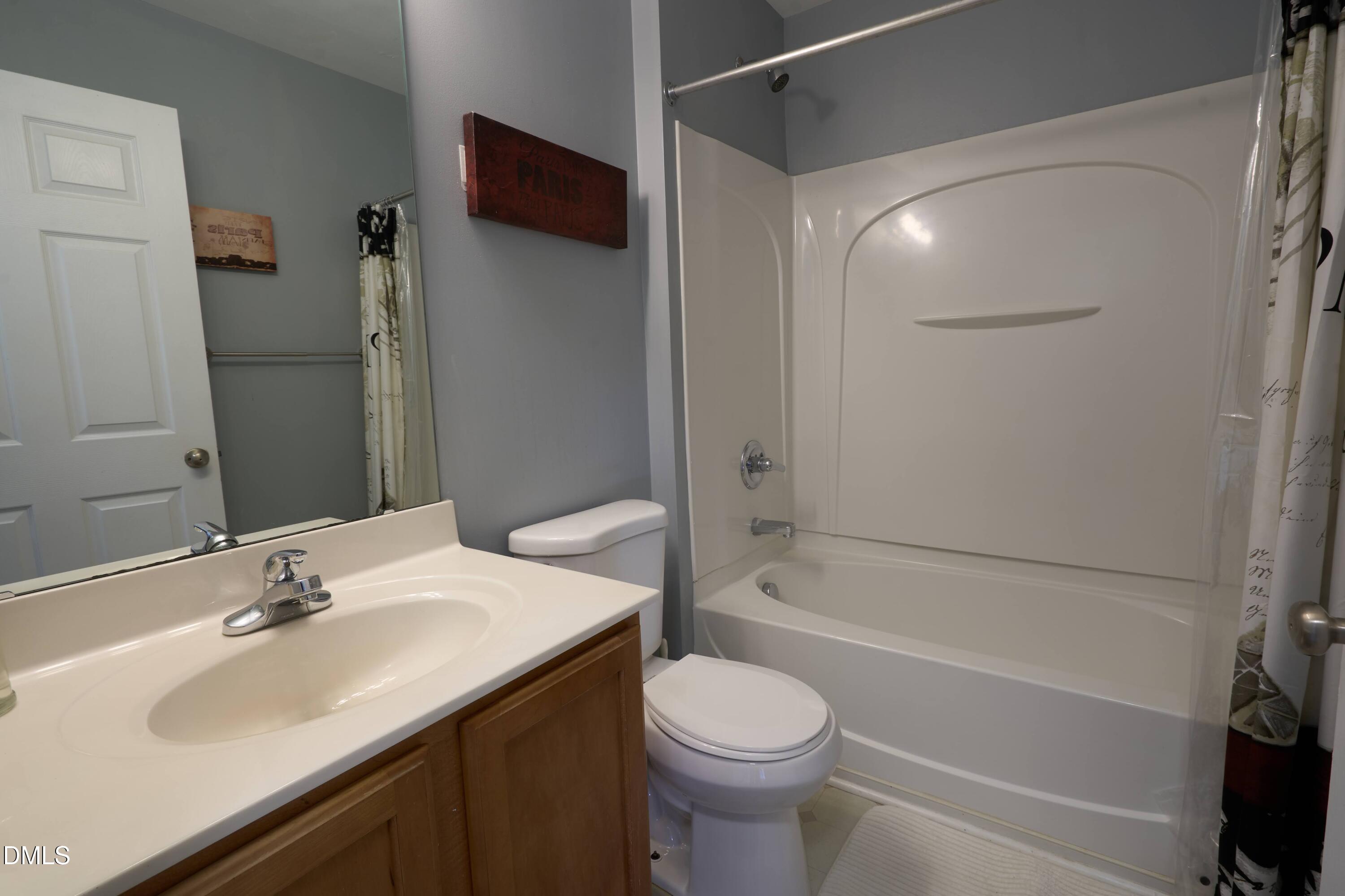 411 Coalinga Lane 104 Property Photo 15