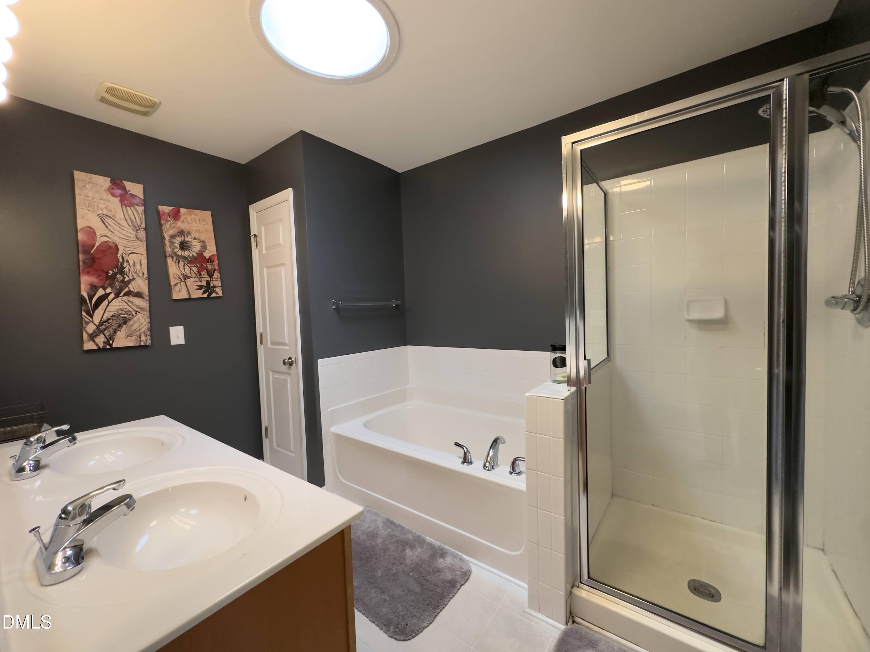 411 Coalinga Lane 104 Property Photo 19