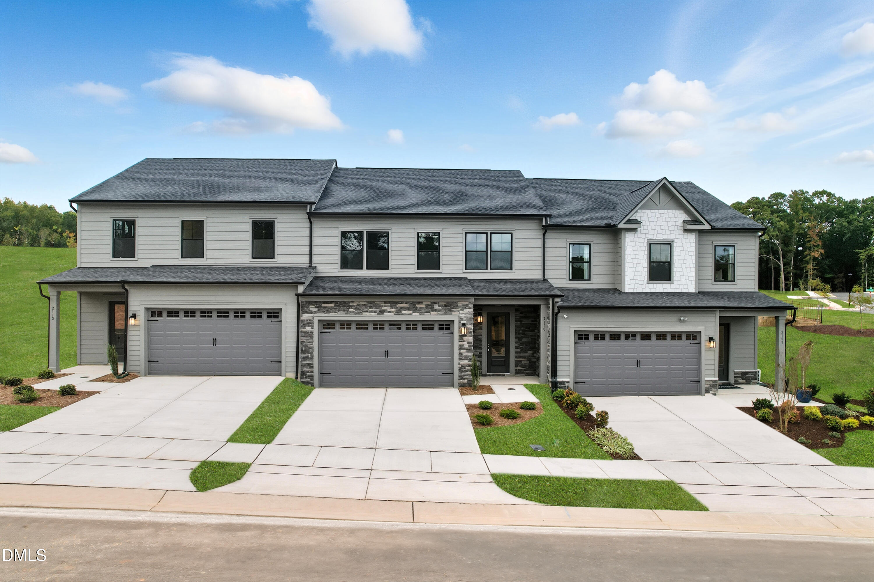 2144 Barnside Lane Property Photo 1