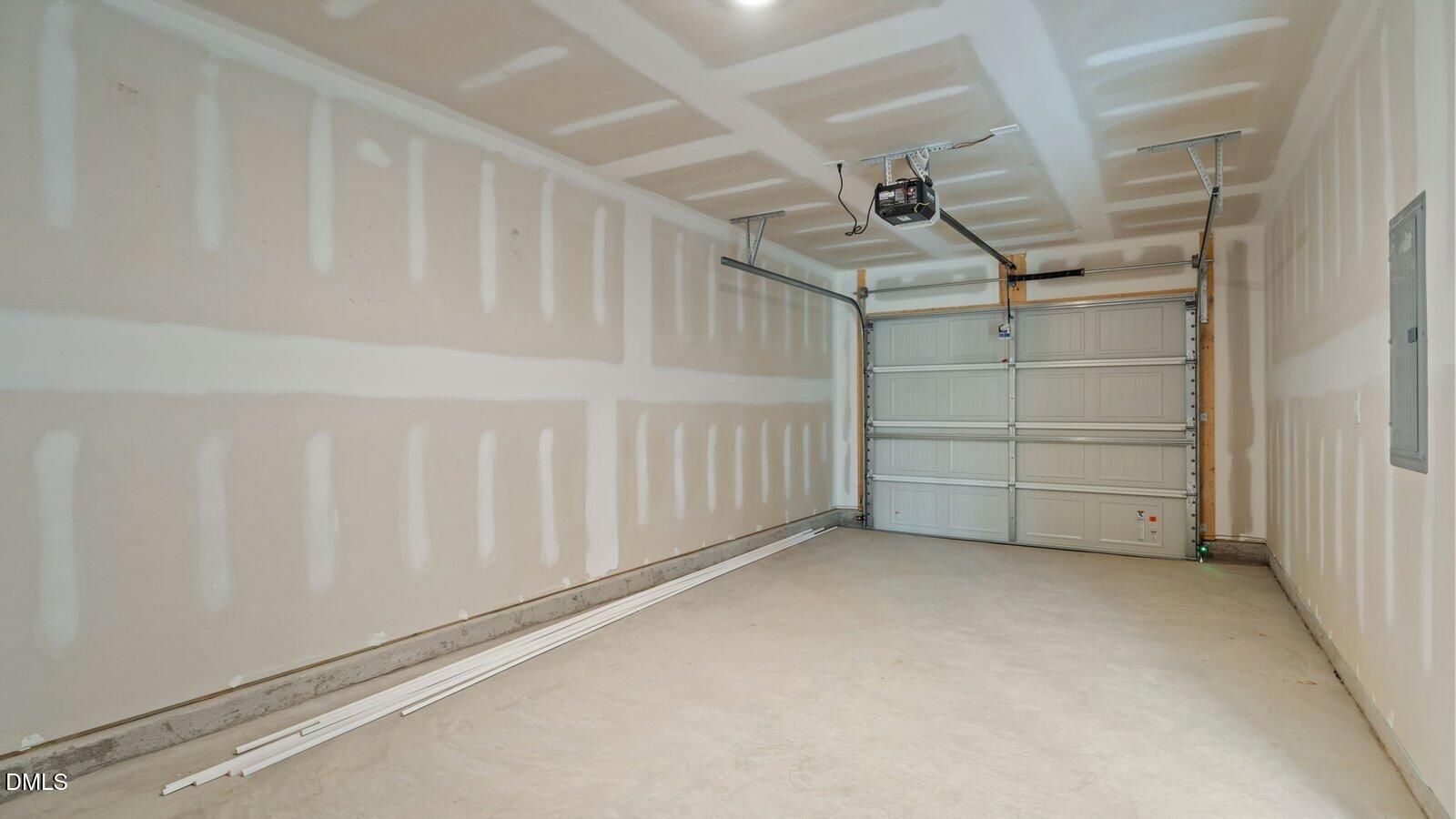 3611 Huntsmoor Lane Nw Property Photo 28
