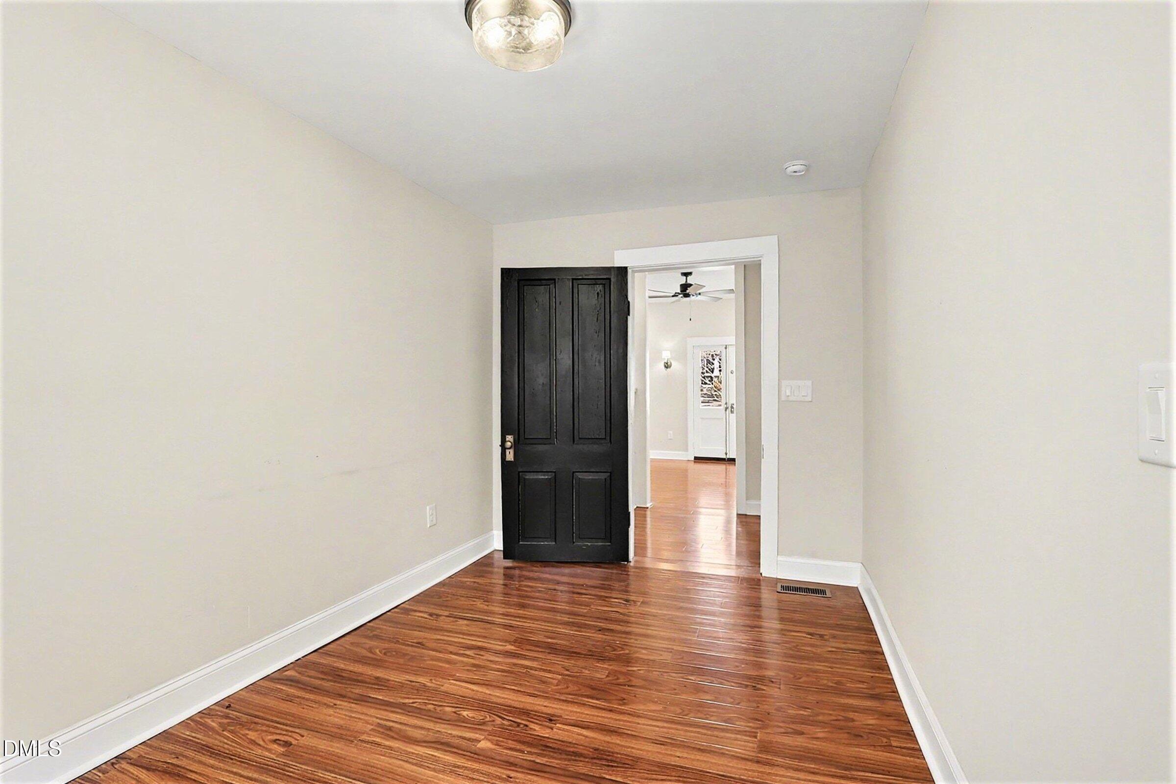 321 E Branch Street Property Photo 17