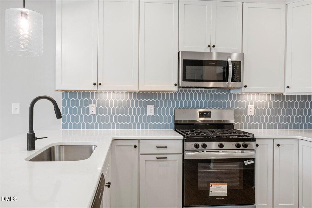 2288 Apex Peakway Property Photo 4