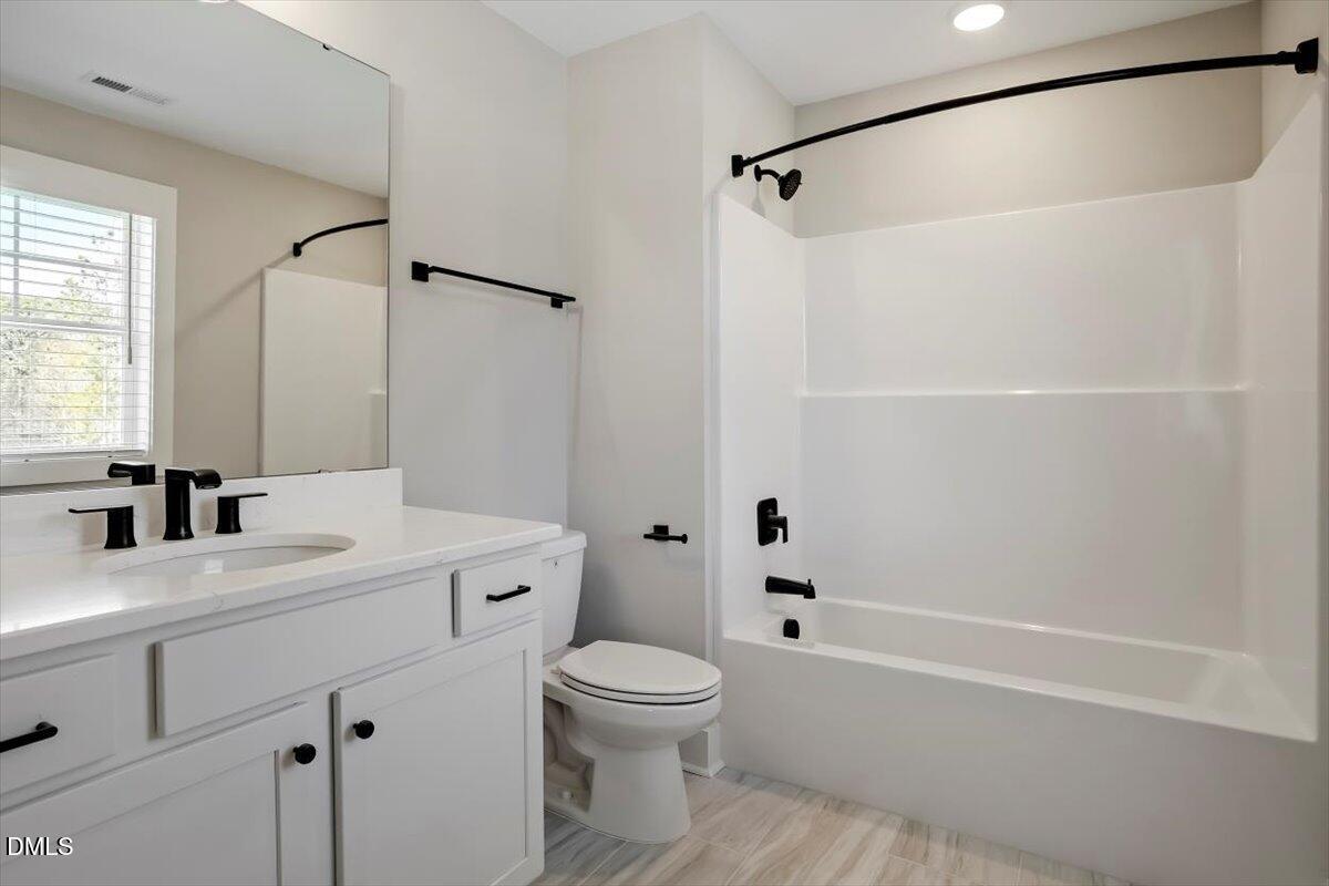 2294 Apex Peakway Property Photo 14