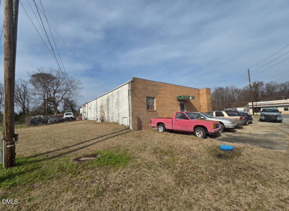 300 W Seaboard Street Property Photo 2