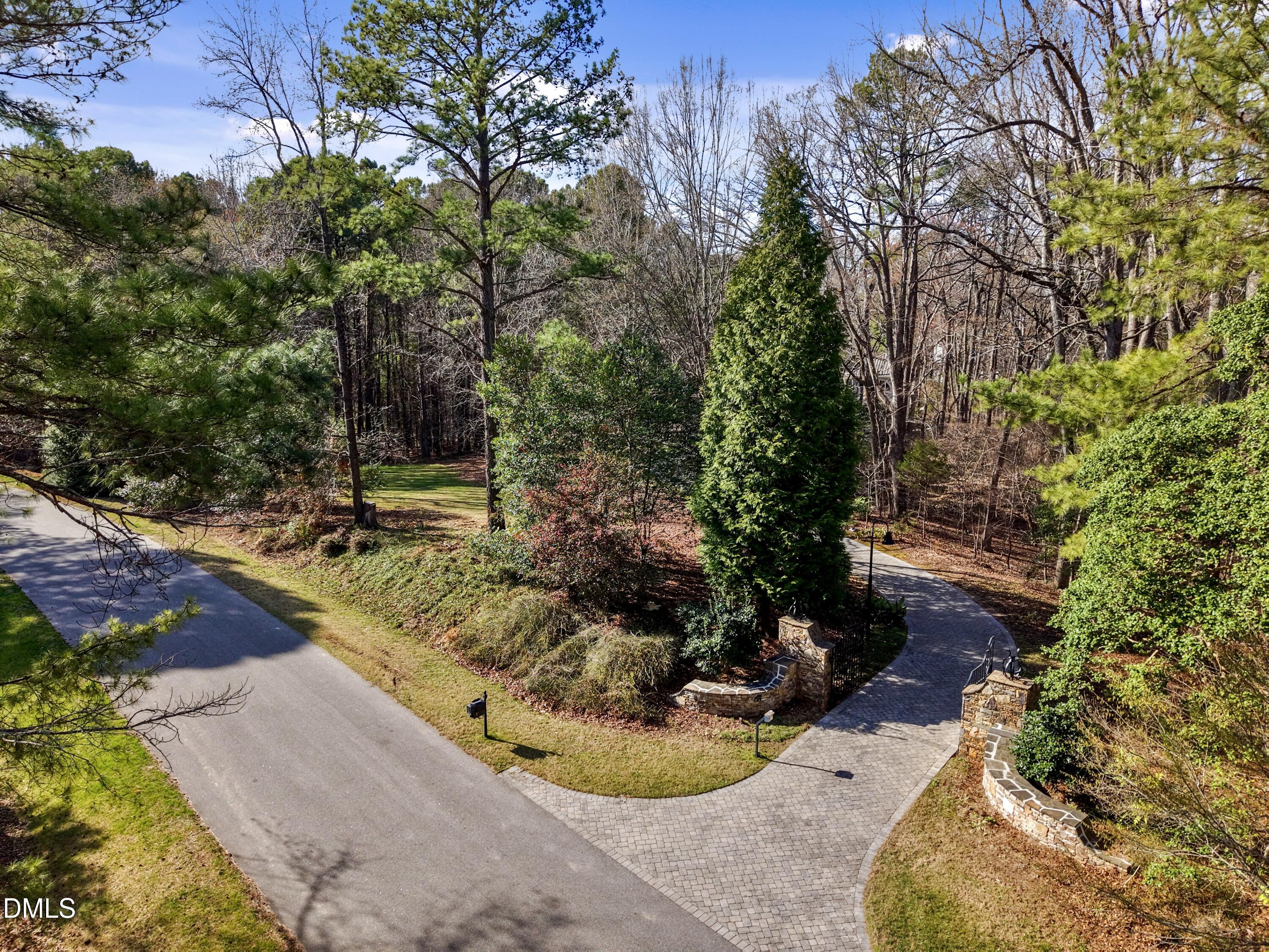 6309 Wakefalls Drive Property Photo 8
