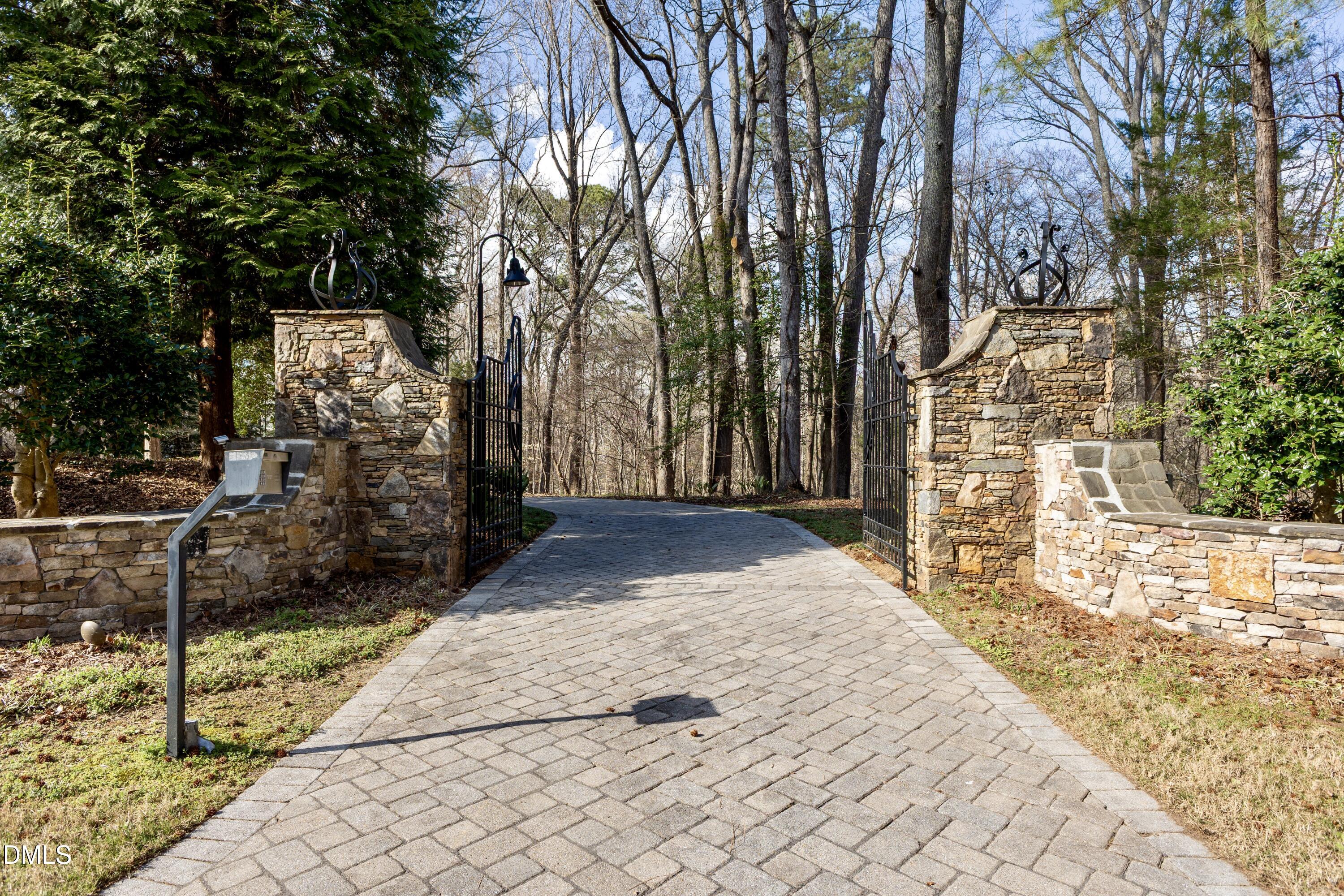 6309 Wakefalls Drive Property Photo 9