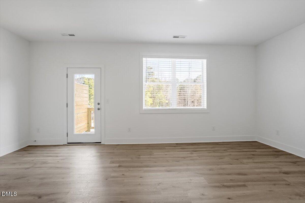 2290 Apex Peakway Property Photo 15
