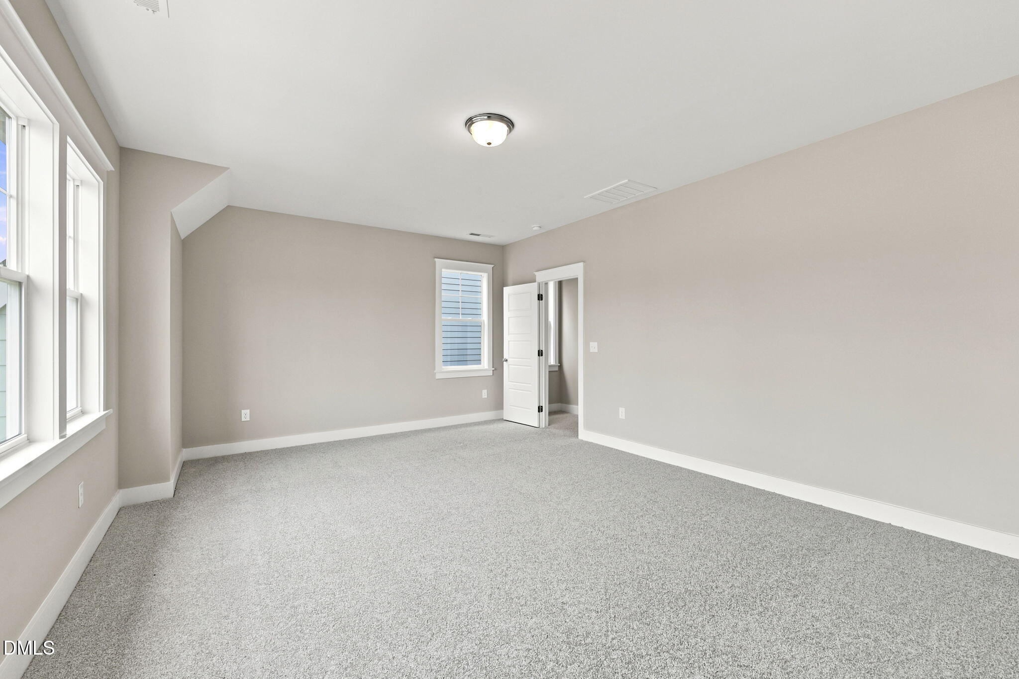 216 Wash Hollow Drive Property Photo 35
