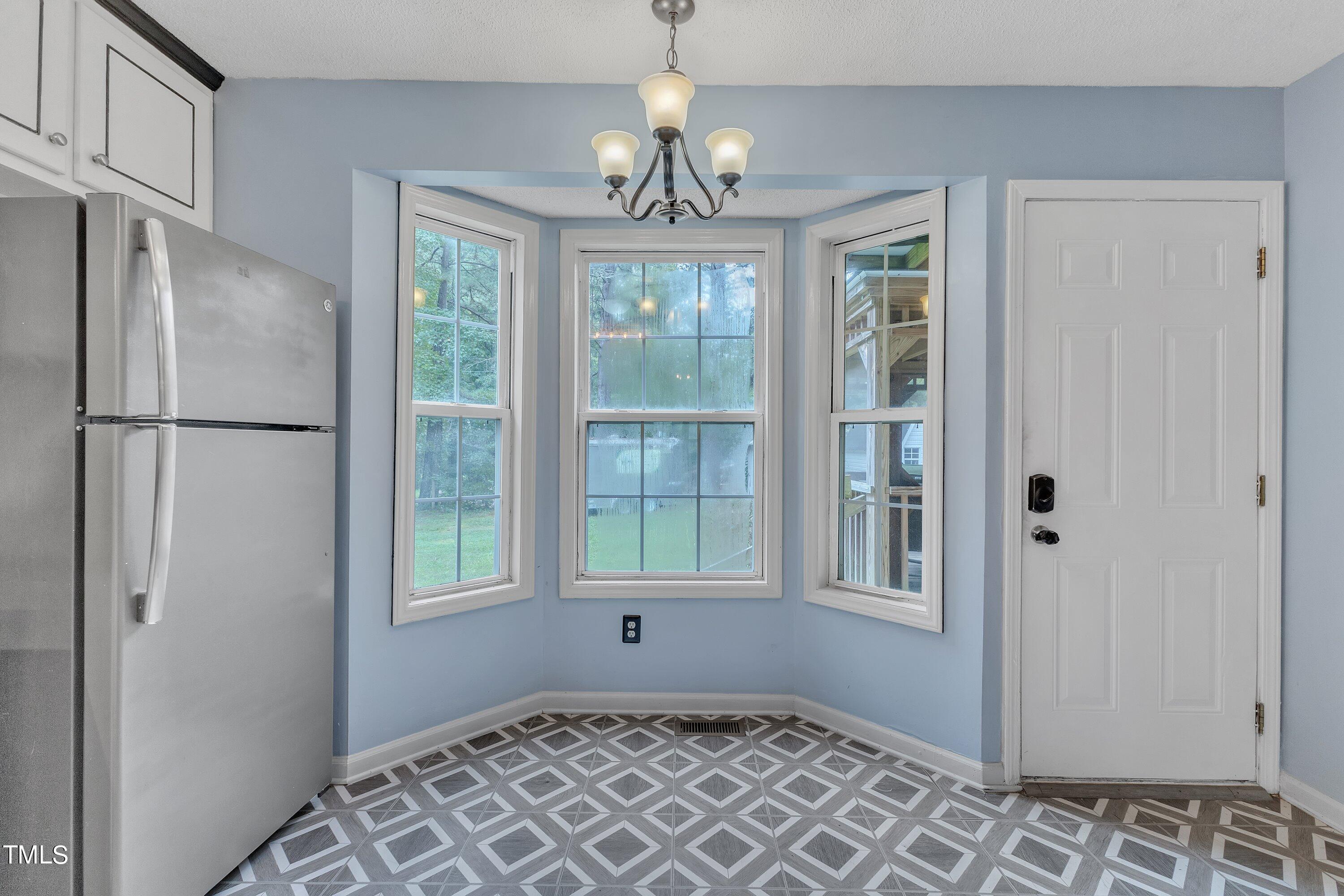 308 Deep Creek Drive Property Photo 14