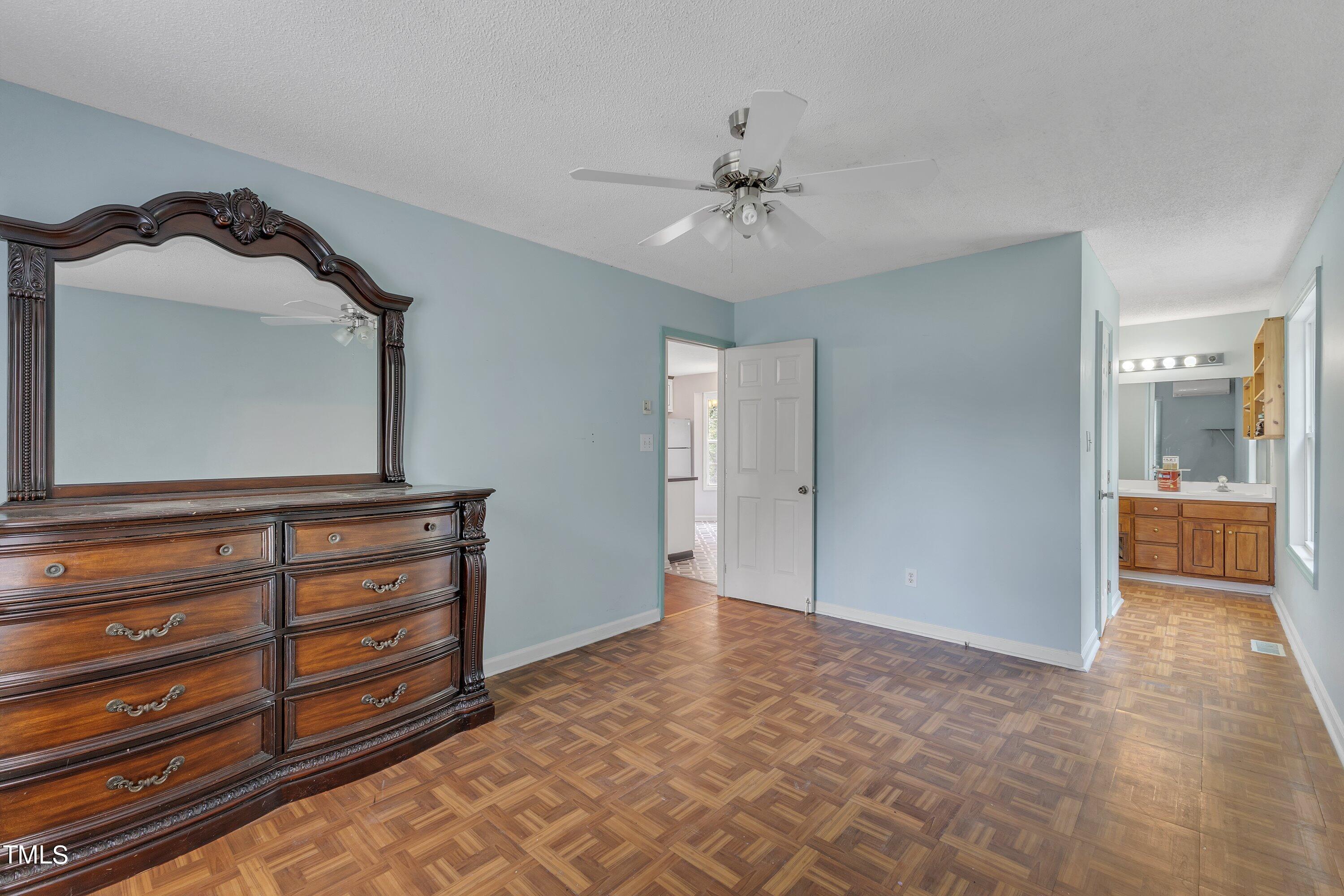 308 Deep Creek Drive Property Photo 17