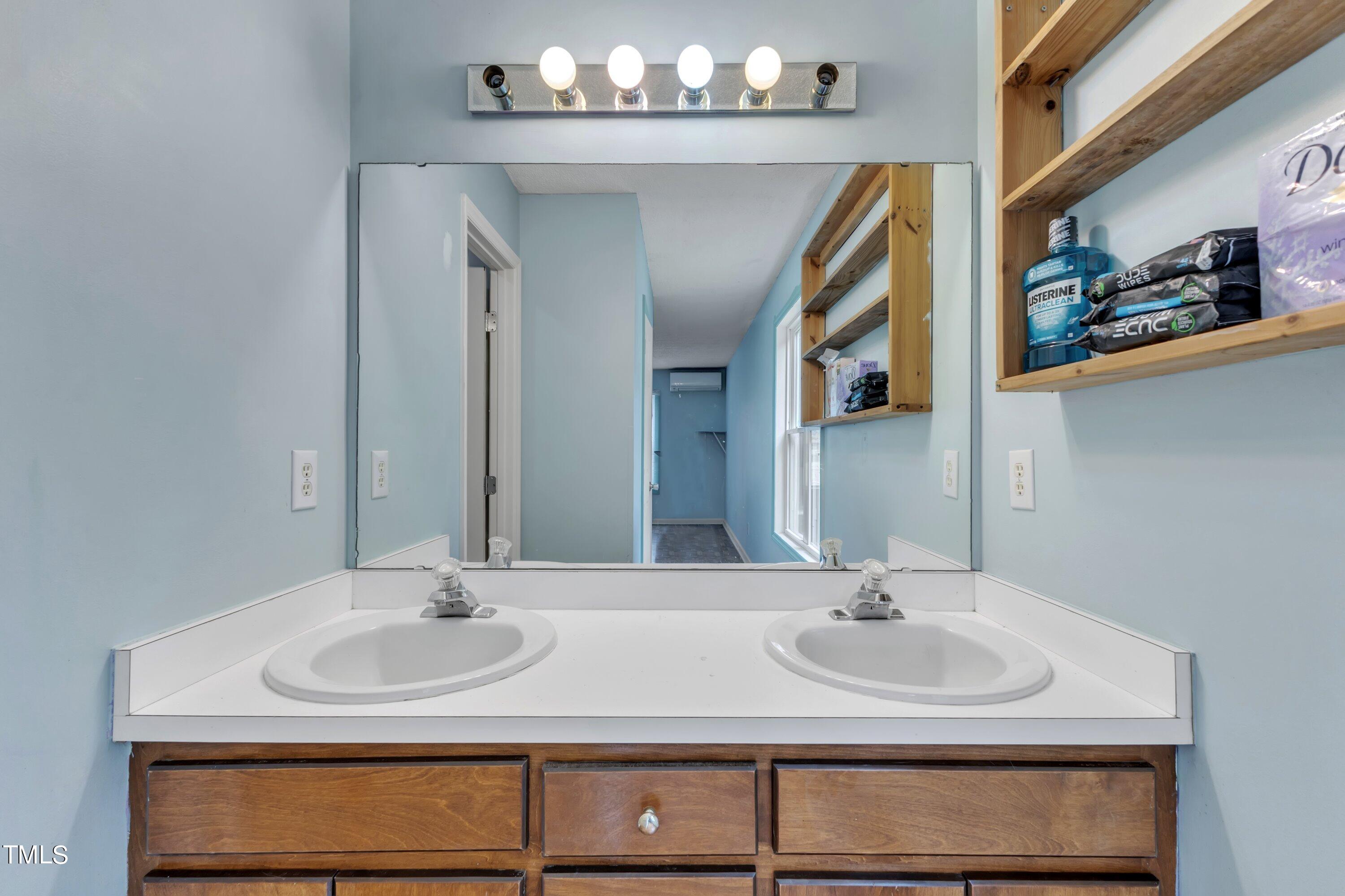 308 Deep Creek Drive Property Photo 19