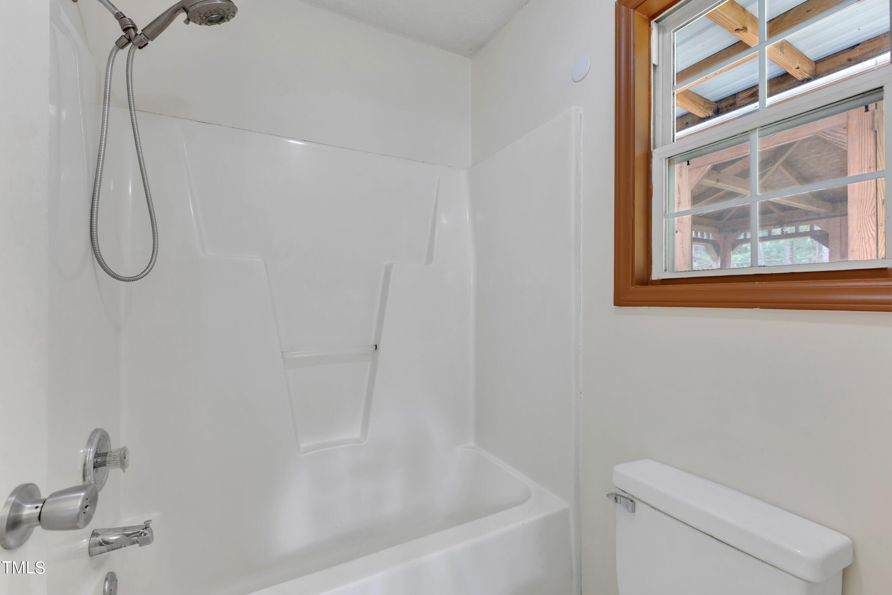 308 Deep Creek Drive Property Photo 21
