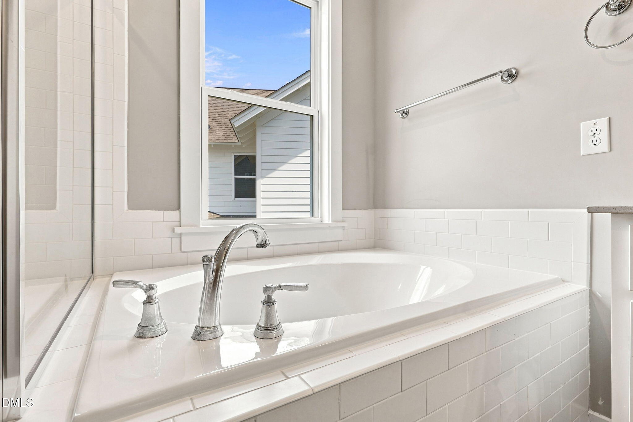 1820 Lumineer Lane Property Photo 44