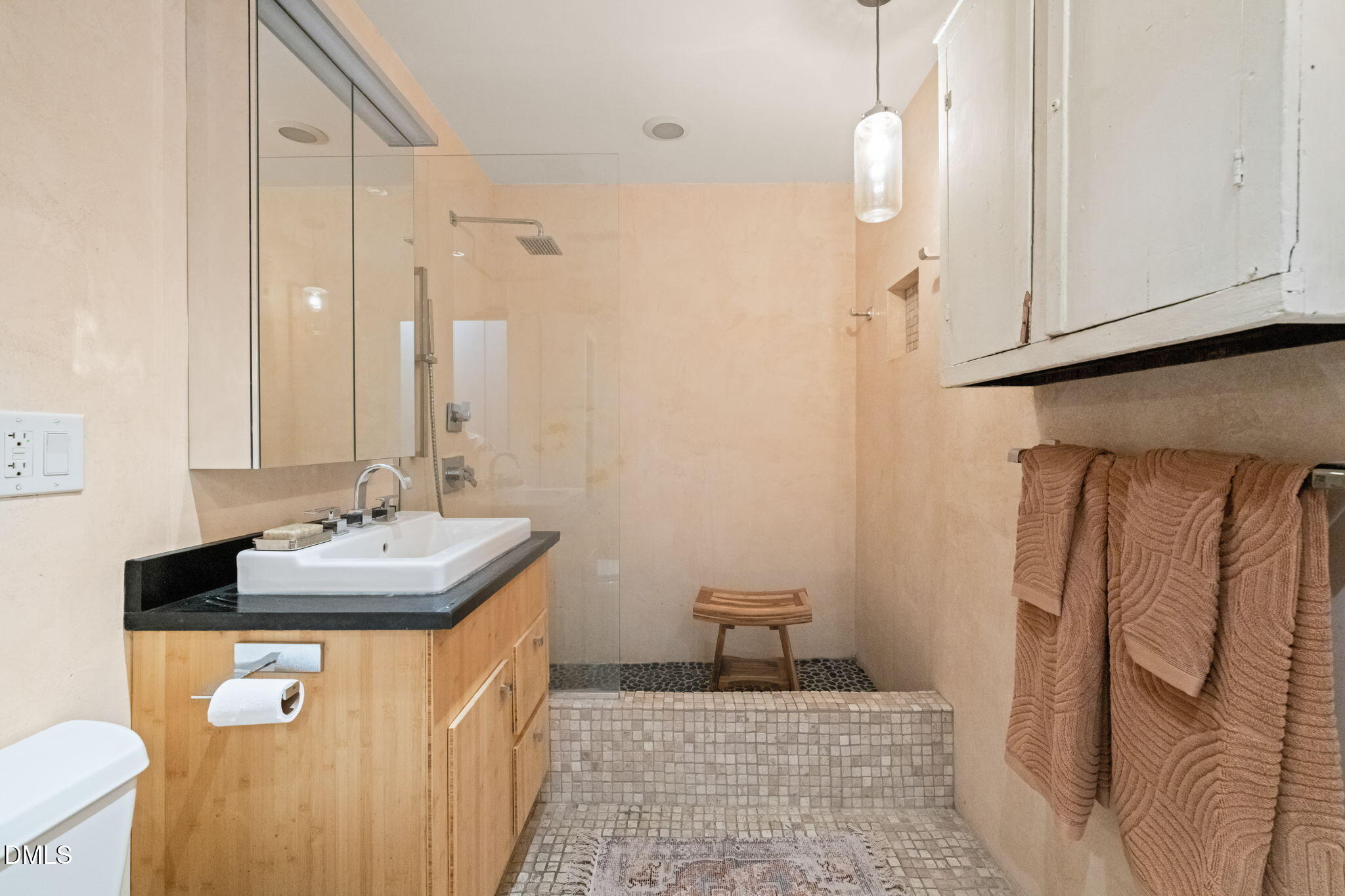 208 Rigsbee Avenue #206 Property Photo 13