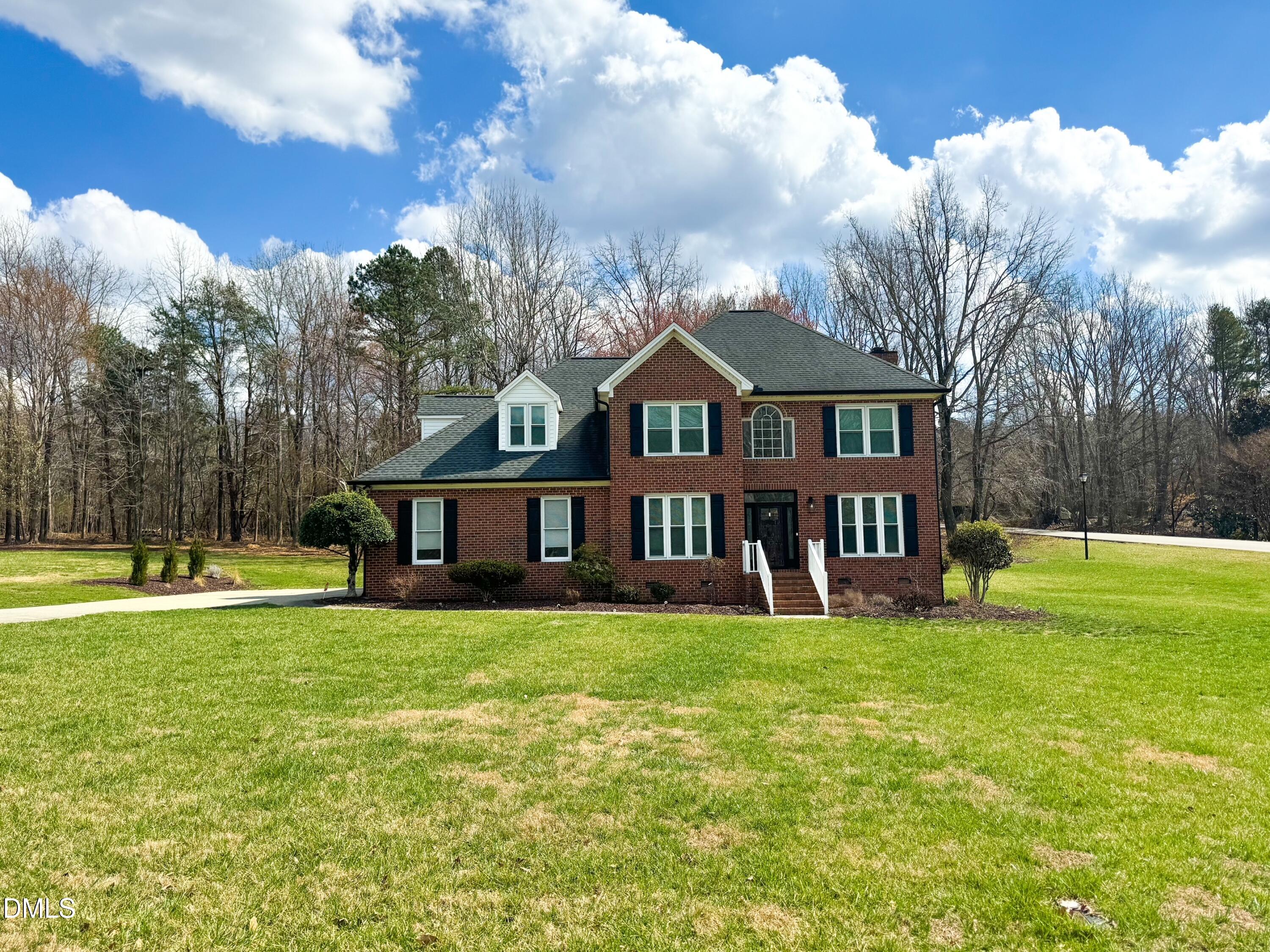 120 Denada Path Property Photo 2