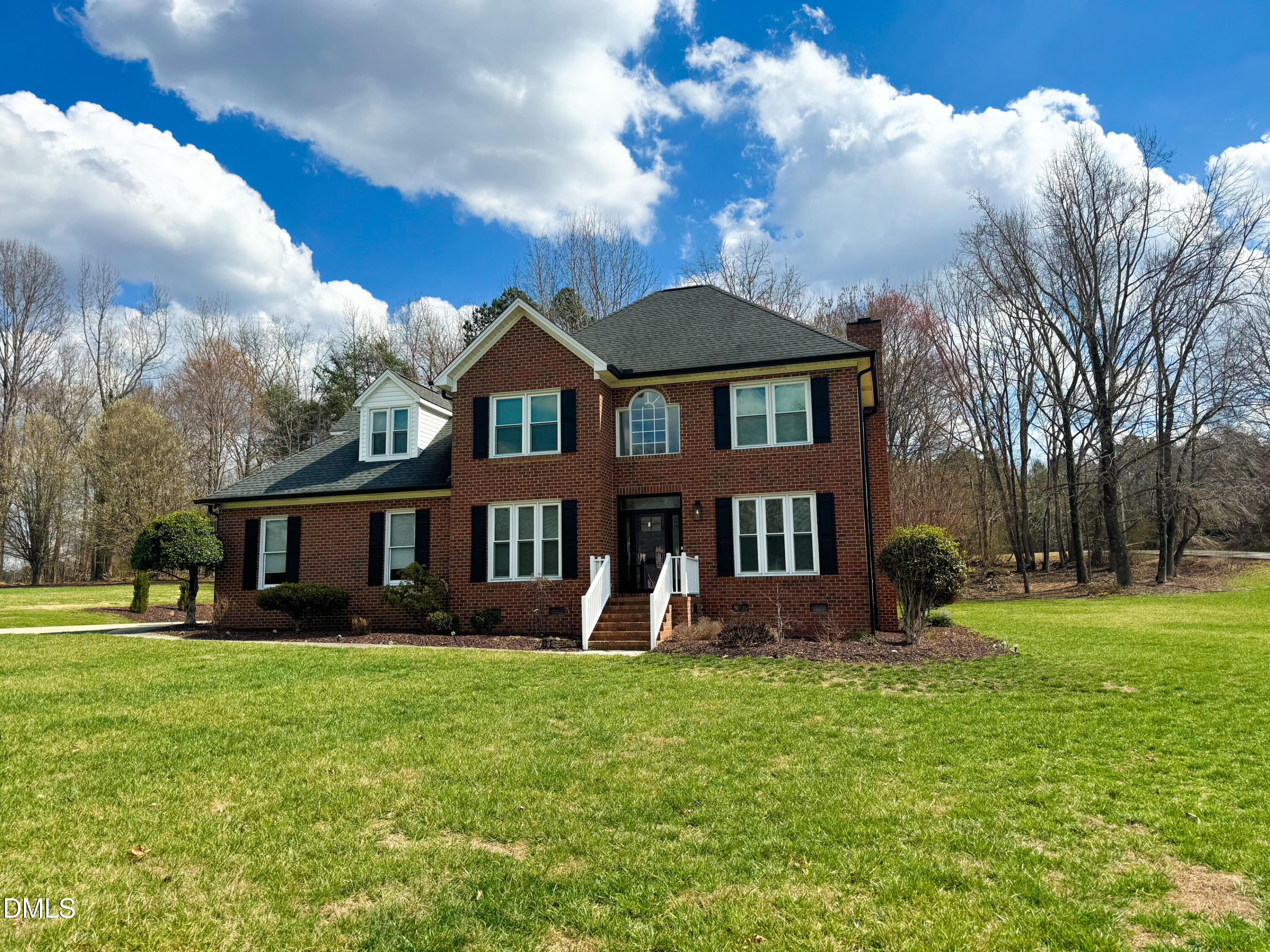 120 Denada Path Property Photo 3