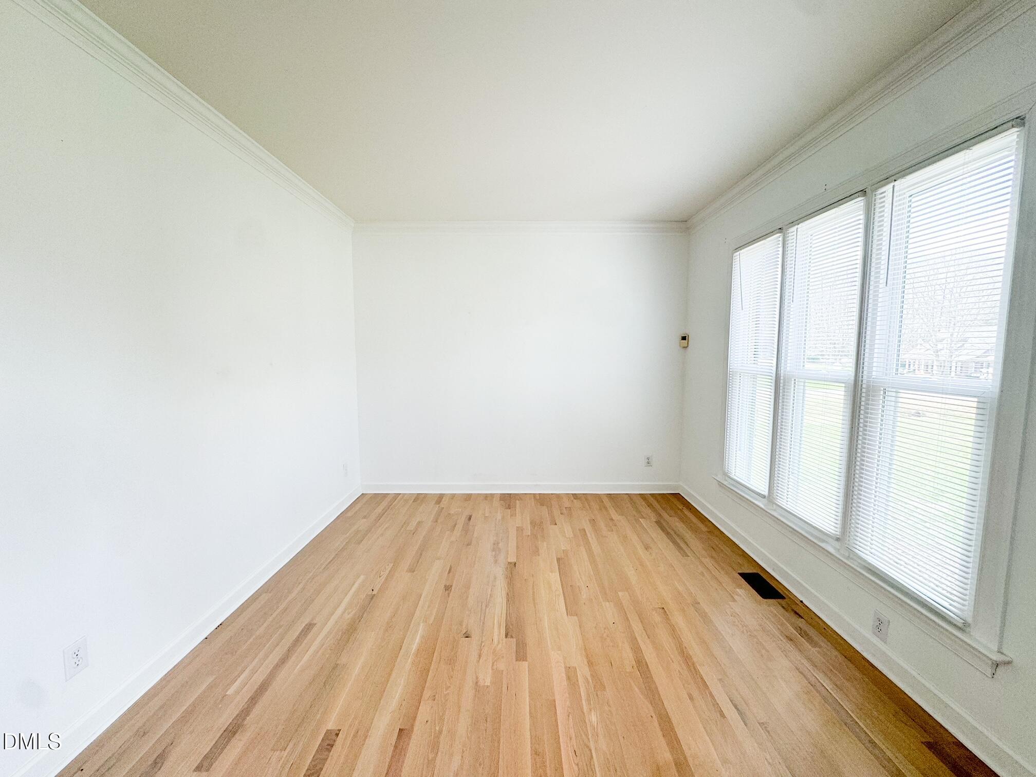 120 Denada Path Property Photo 7