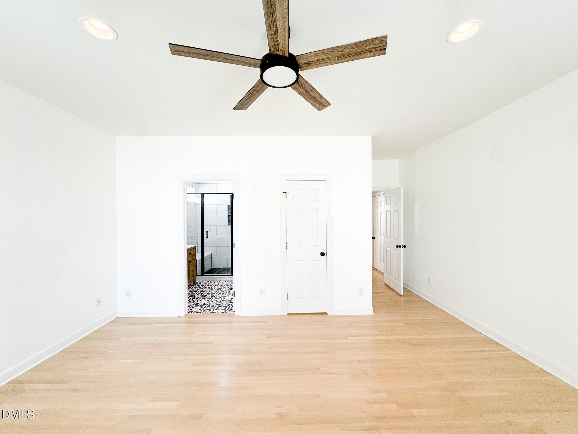 120 Denada Path Property Photo 18