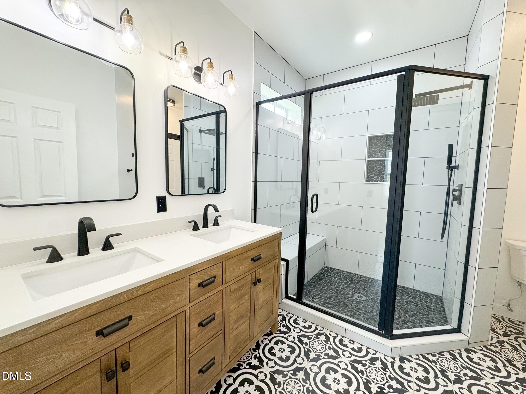 120 Denada Path Property Photo 24