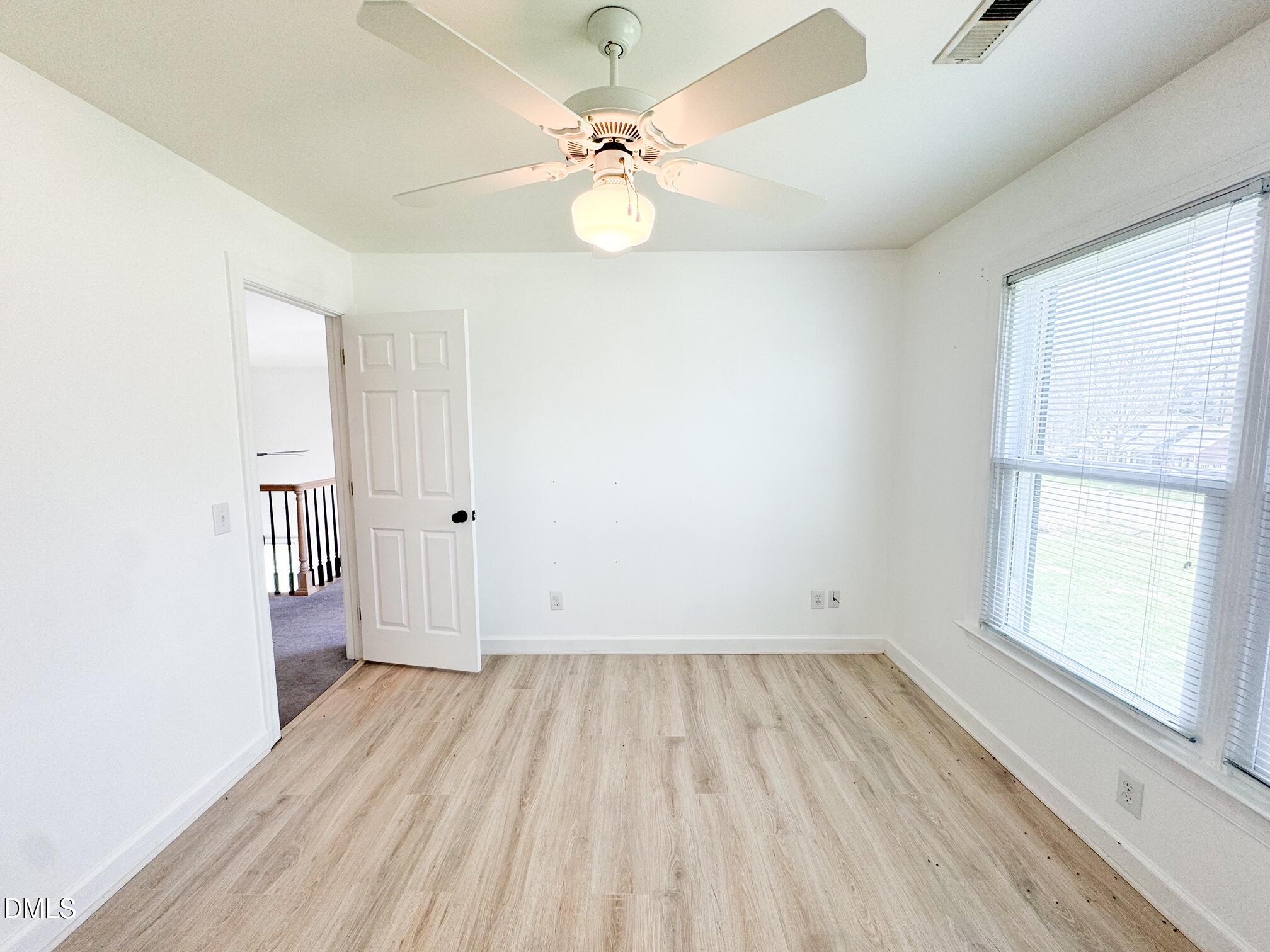 120 Denada Path Property Photo 33