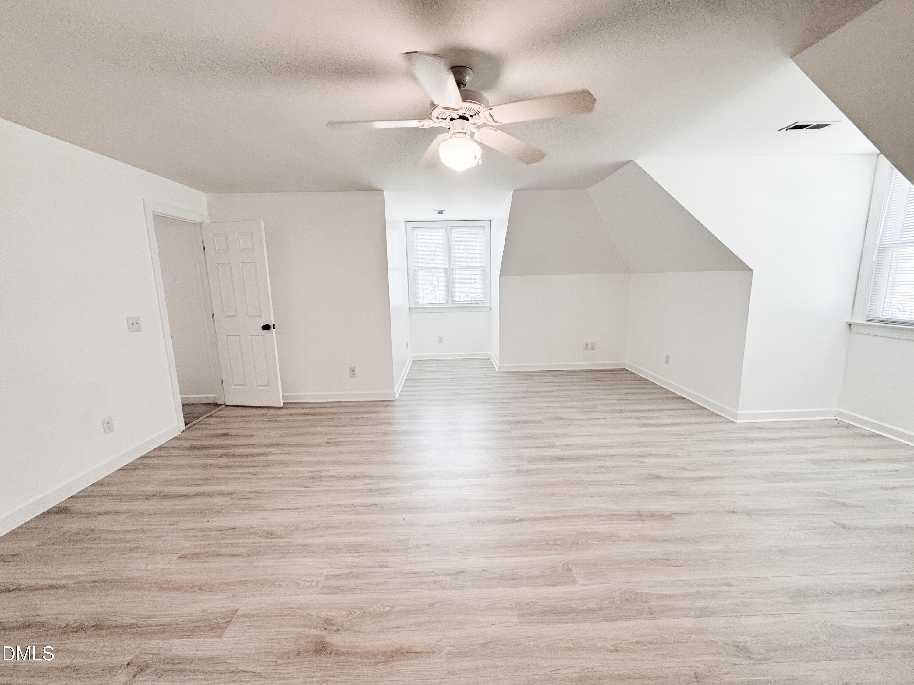 120 Denada Path Property Photo 34