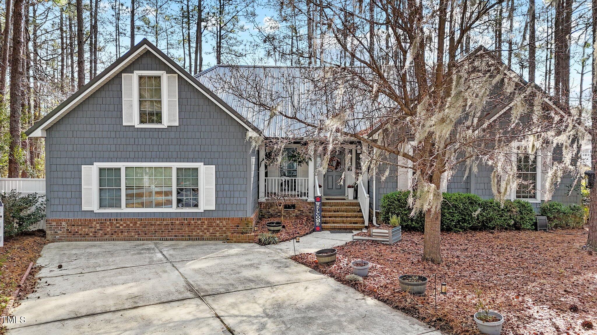 106 Windlass Way Property Photo 1