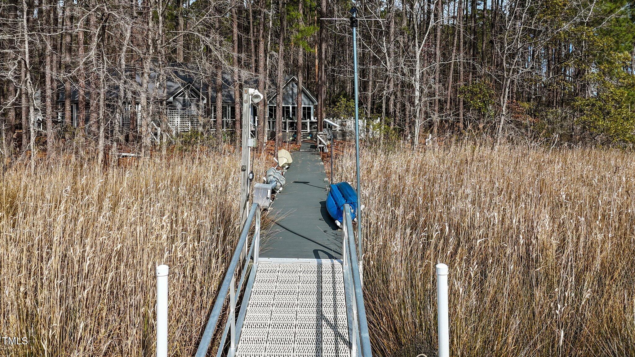 106 Windlass Way Property Photo 38