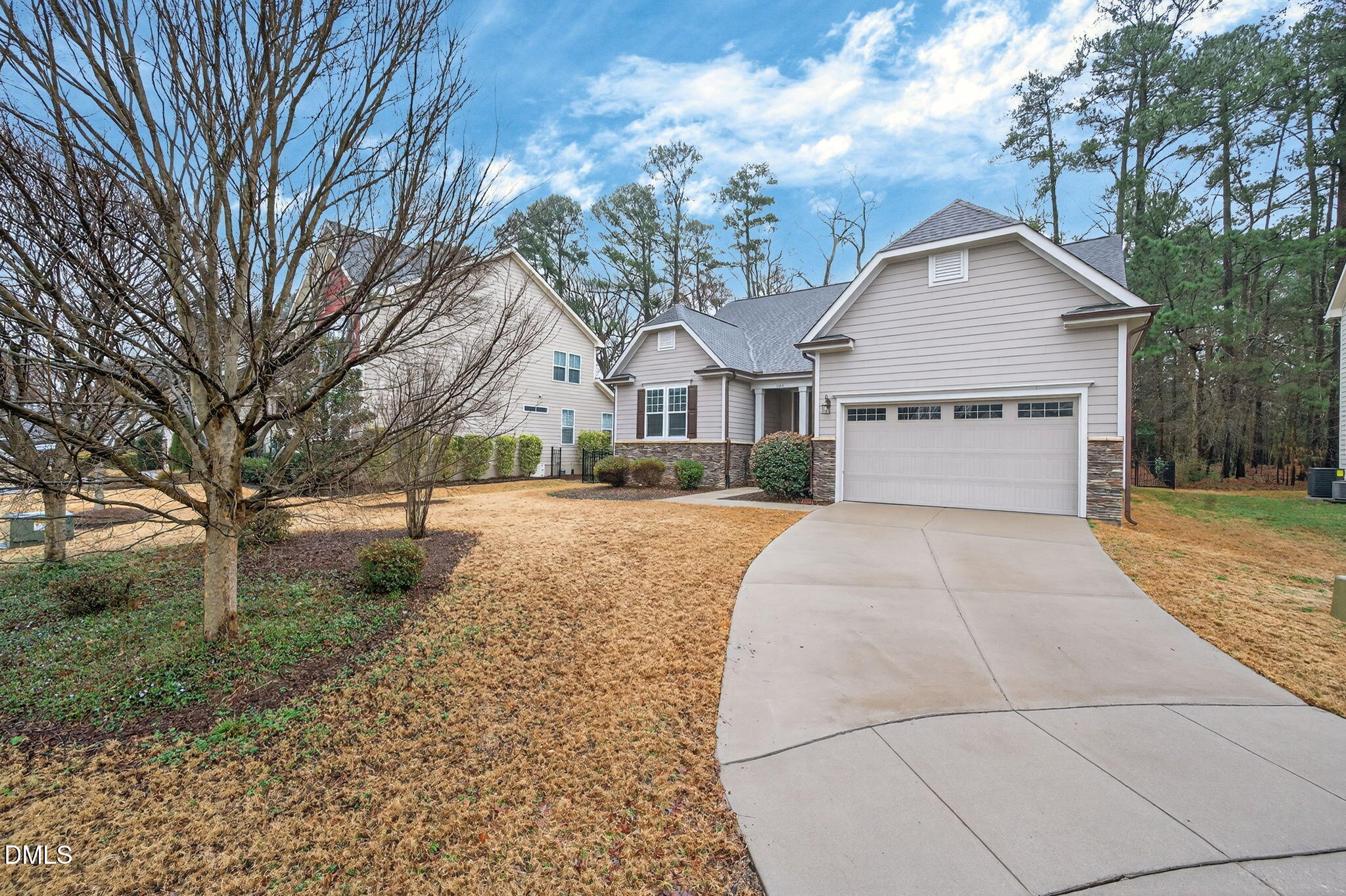1604 Doubles Court Property Photo 4
