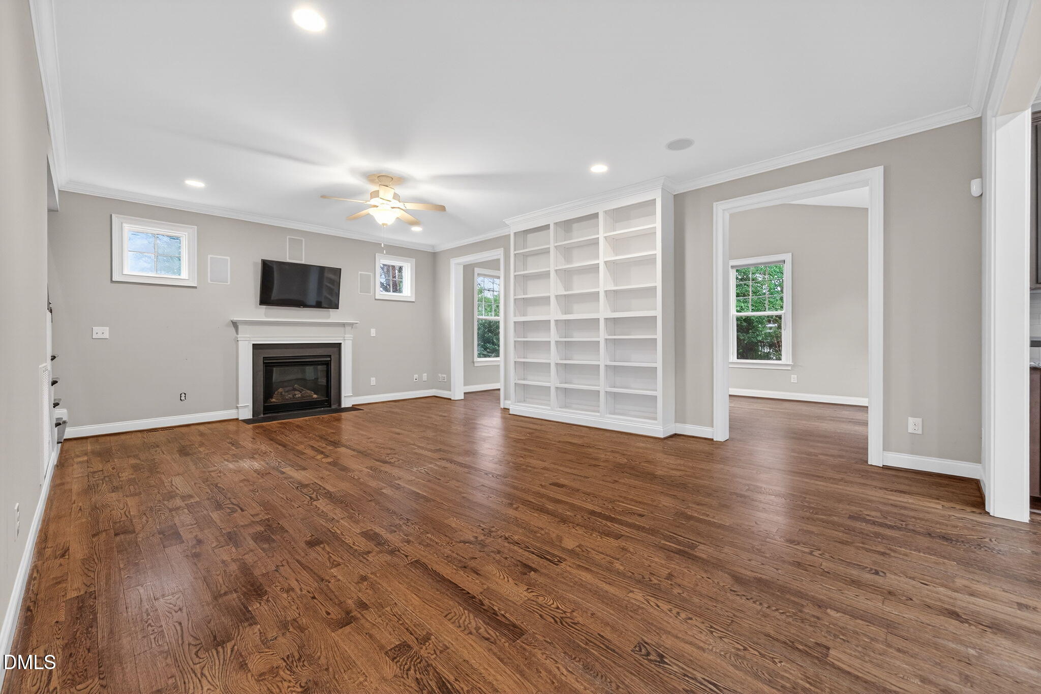 1604 Doubles Court Property Photo 11
