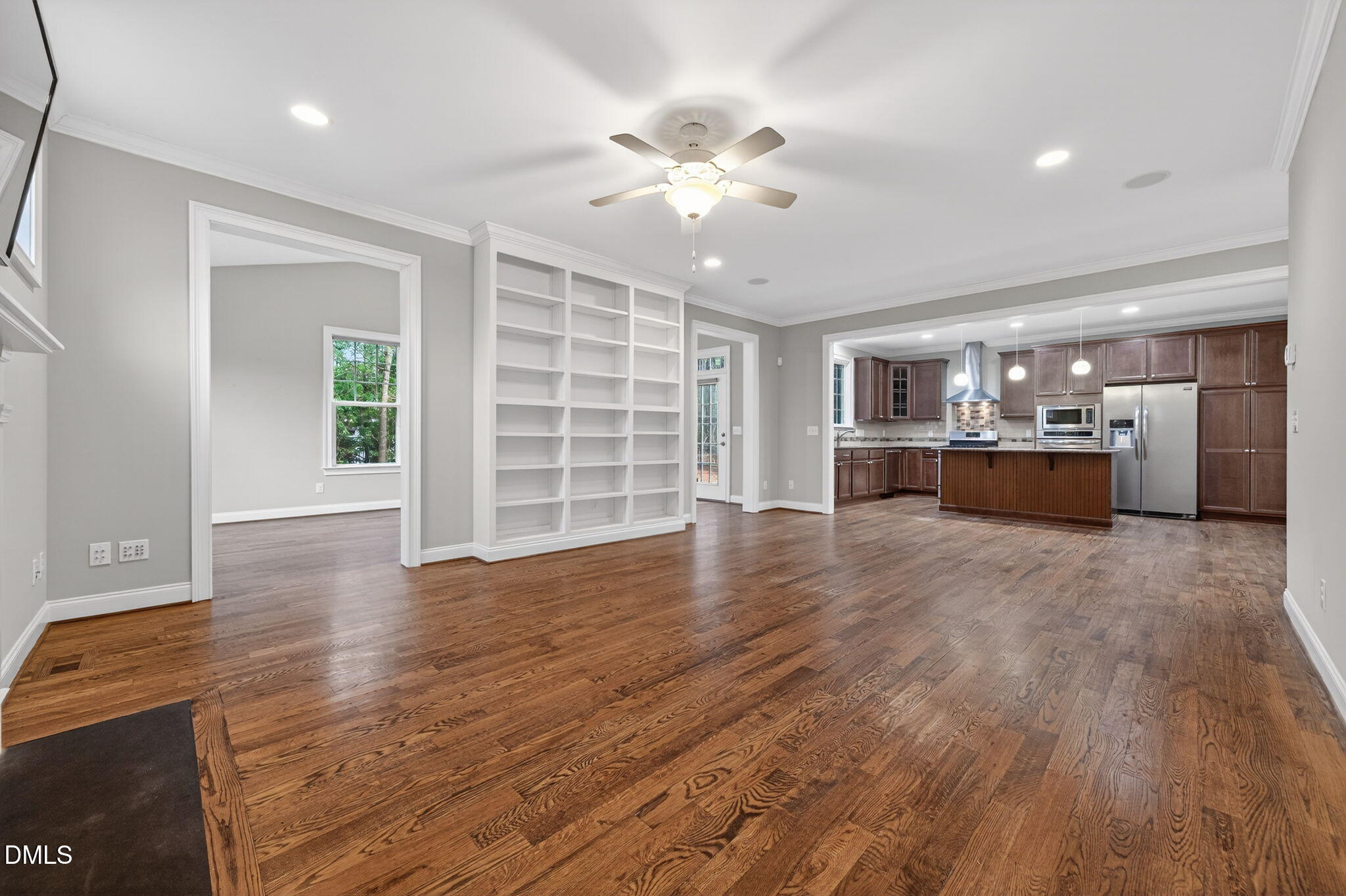 1604 Doubles Court Property Photo 30