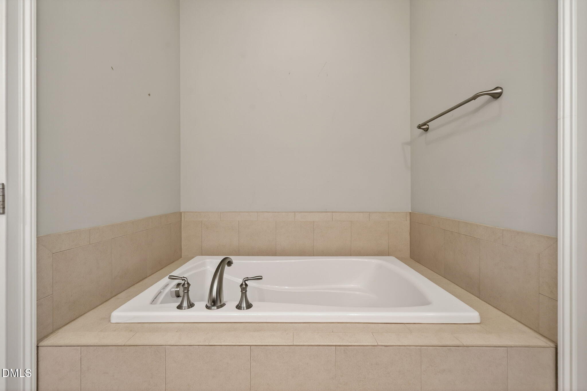 1604 Doubles Court Property Photo 36