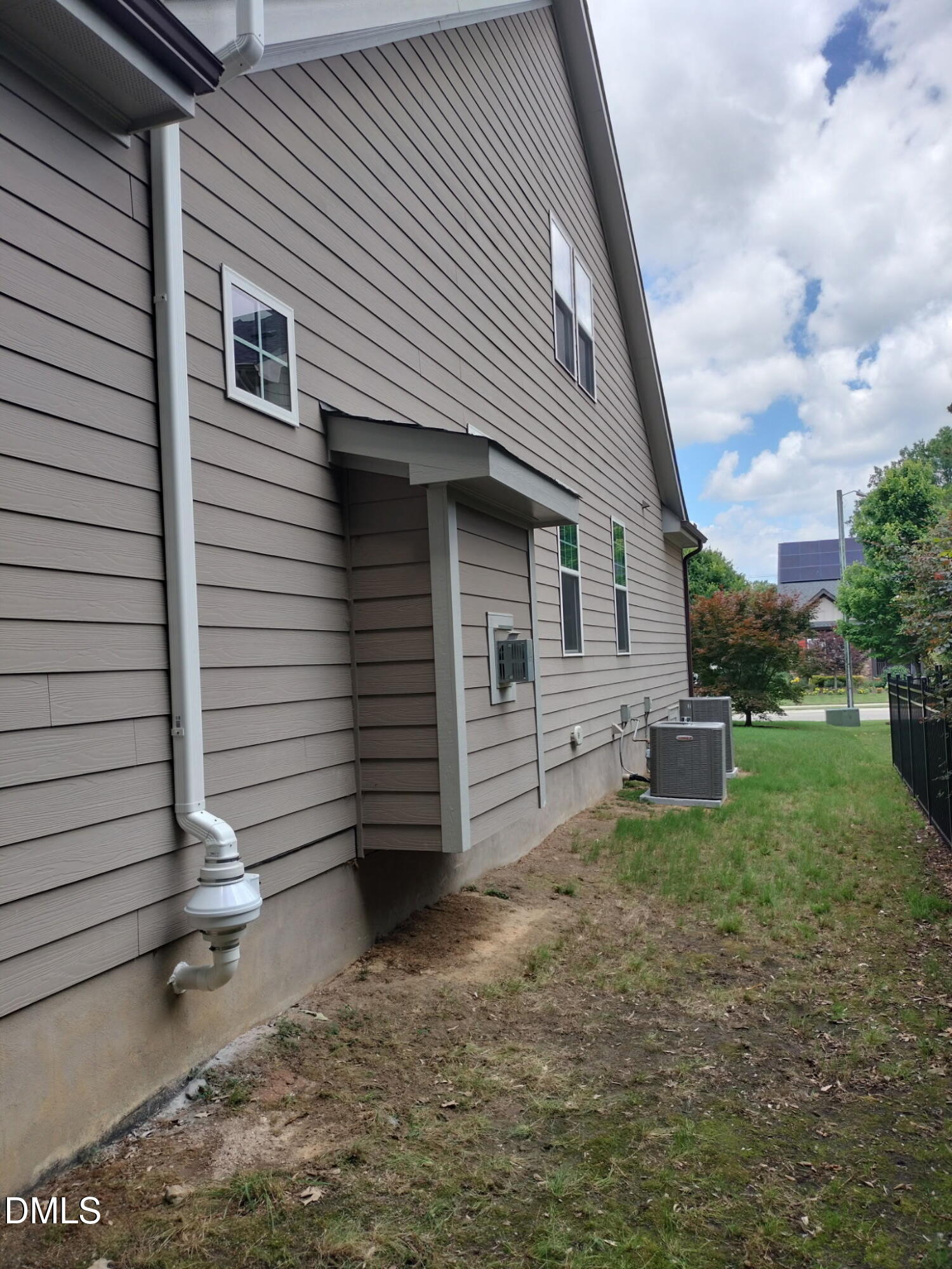 1604 Doubles Court Property Photo 60