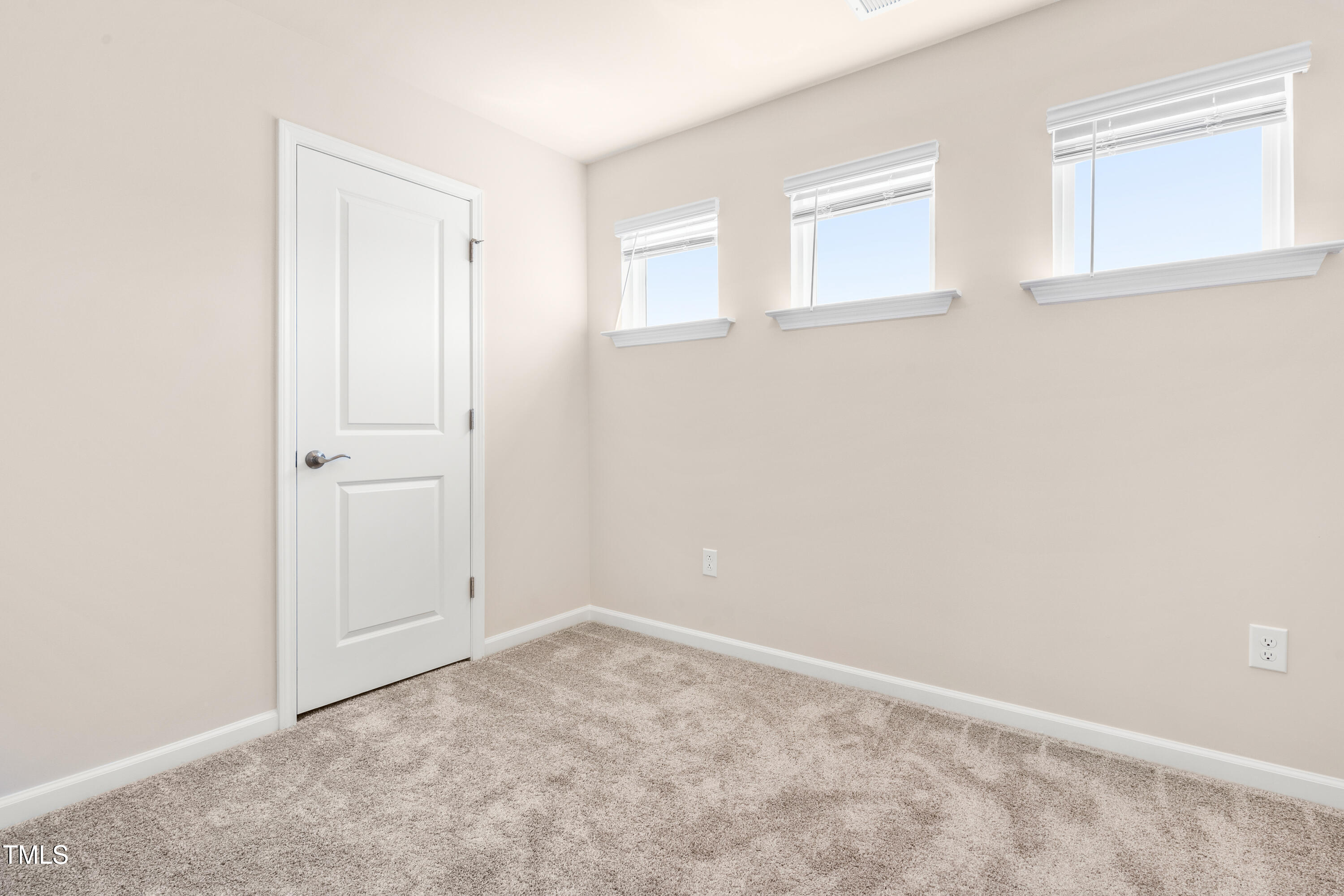 5800 Agrinio Way Property Photo 20