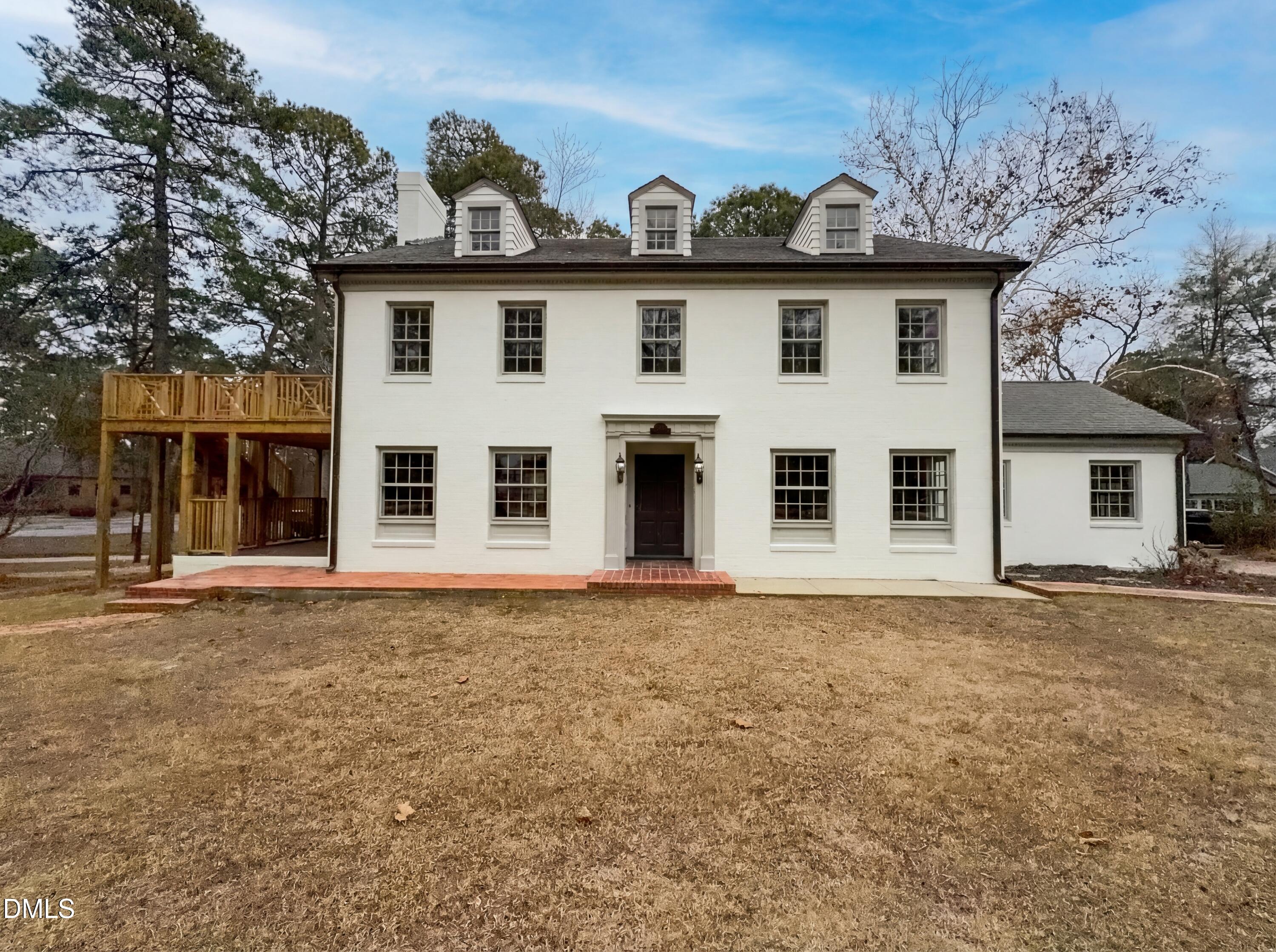 1703 Raeford Road Property Photo 1