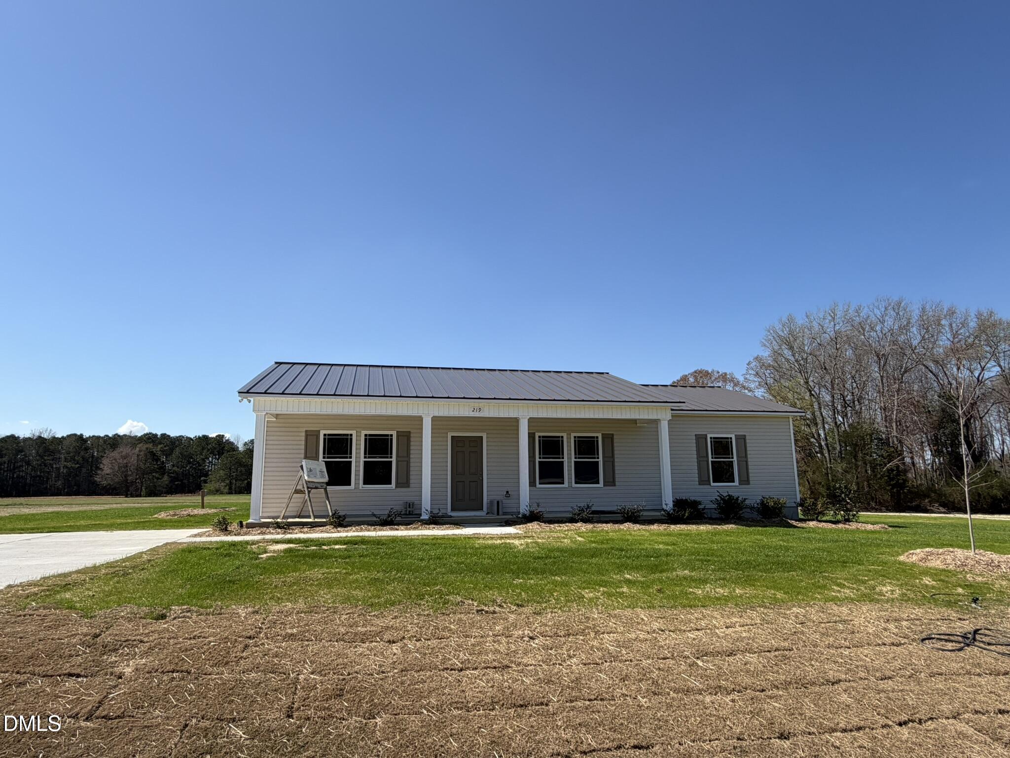219 Jacobs Ridge Drive Property Photo 1