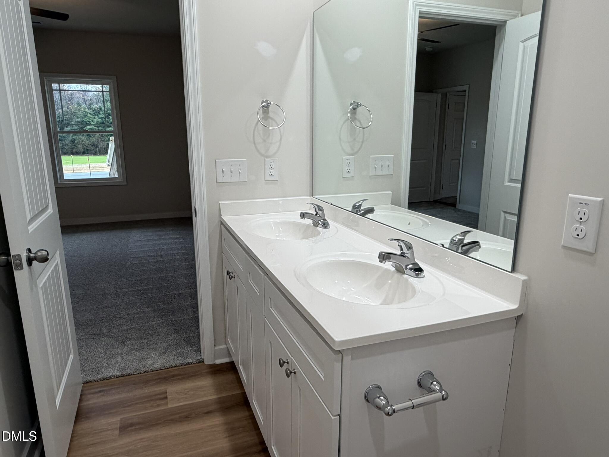 219 Jacobs Ridge Drive Property Photo 13