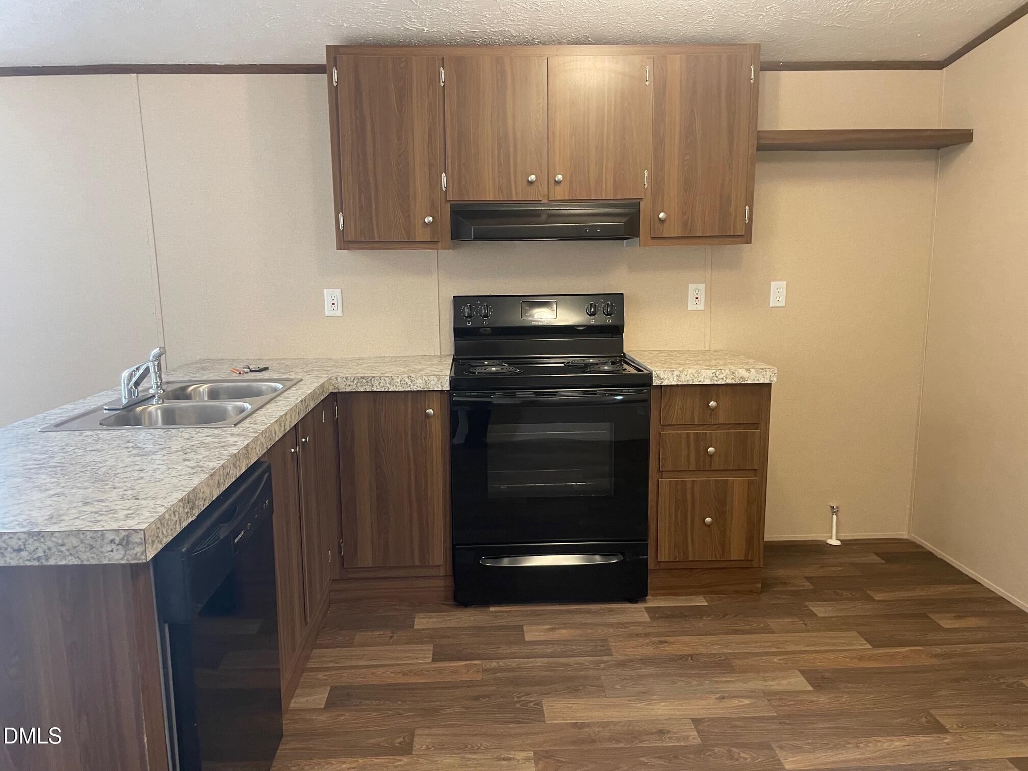 104 Tysons Cove Unit Lt16 Property Photo 8