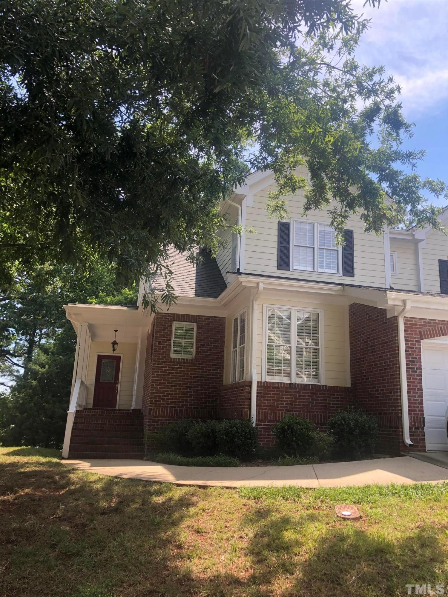 7601 Astoria Place Property Photo 1