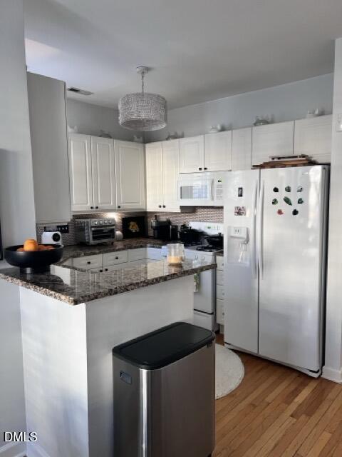 7601 Astoria Place Property Photo 8