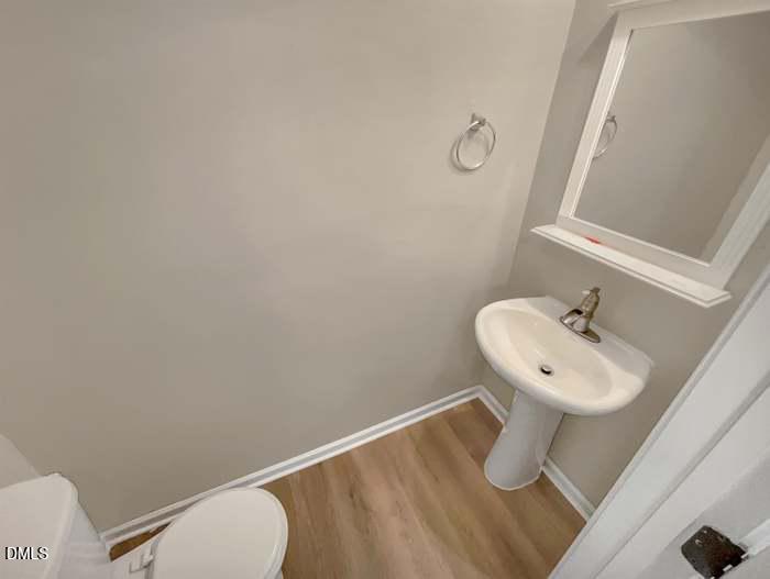 2624 Maybrook Crossing Drive Property Photo 17